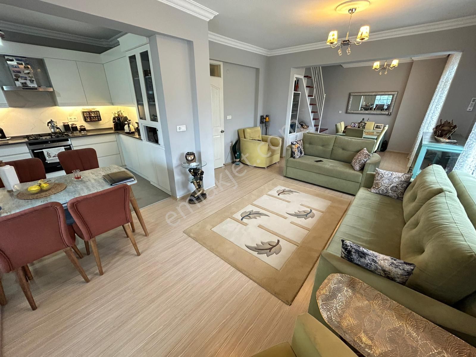 Goldhouse Dan Satılık Tuzla Mahallesinde 240 M2 5+1 Daire - Görsel 5