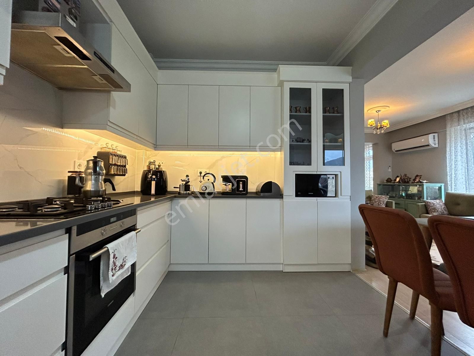Goldhouse Dan Satılık Tuzla Mahallesinde 240 M2 5+1 Daire - Görsel 8