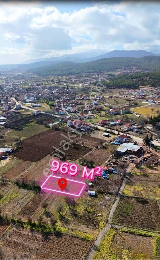 Şahin Emlaktan Denizli Acıpayam Pınaryazı Mah. Satılık İmar Dibinde Satılık 969 M² Tarla - Görsel 6