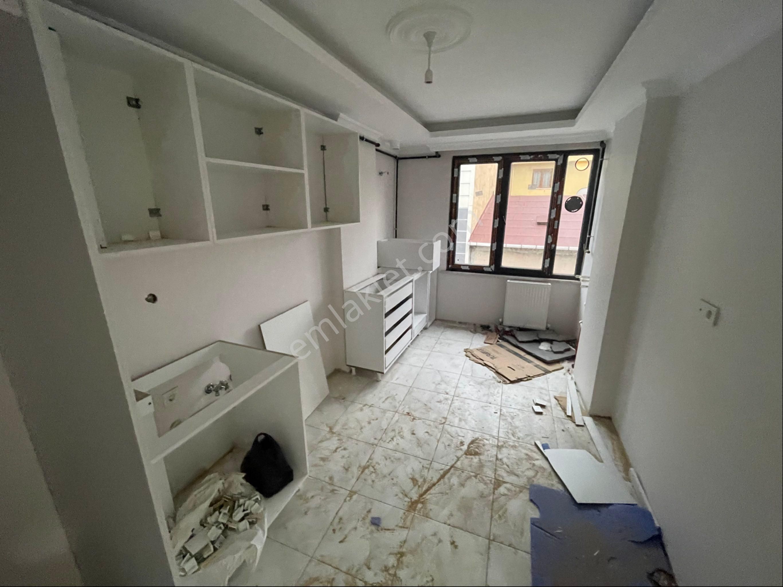 Sultangazi İsmetpaşa Mah 2+1 Ara Kat Güney Cephe - Görsel 6