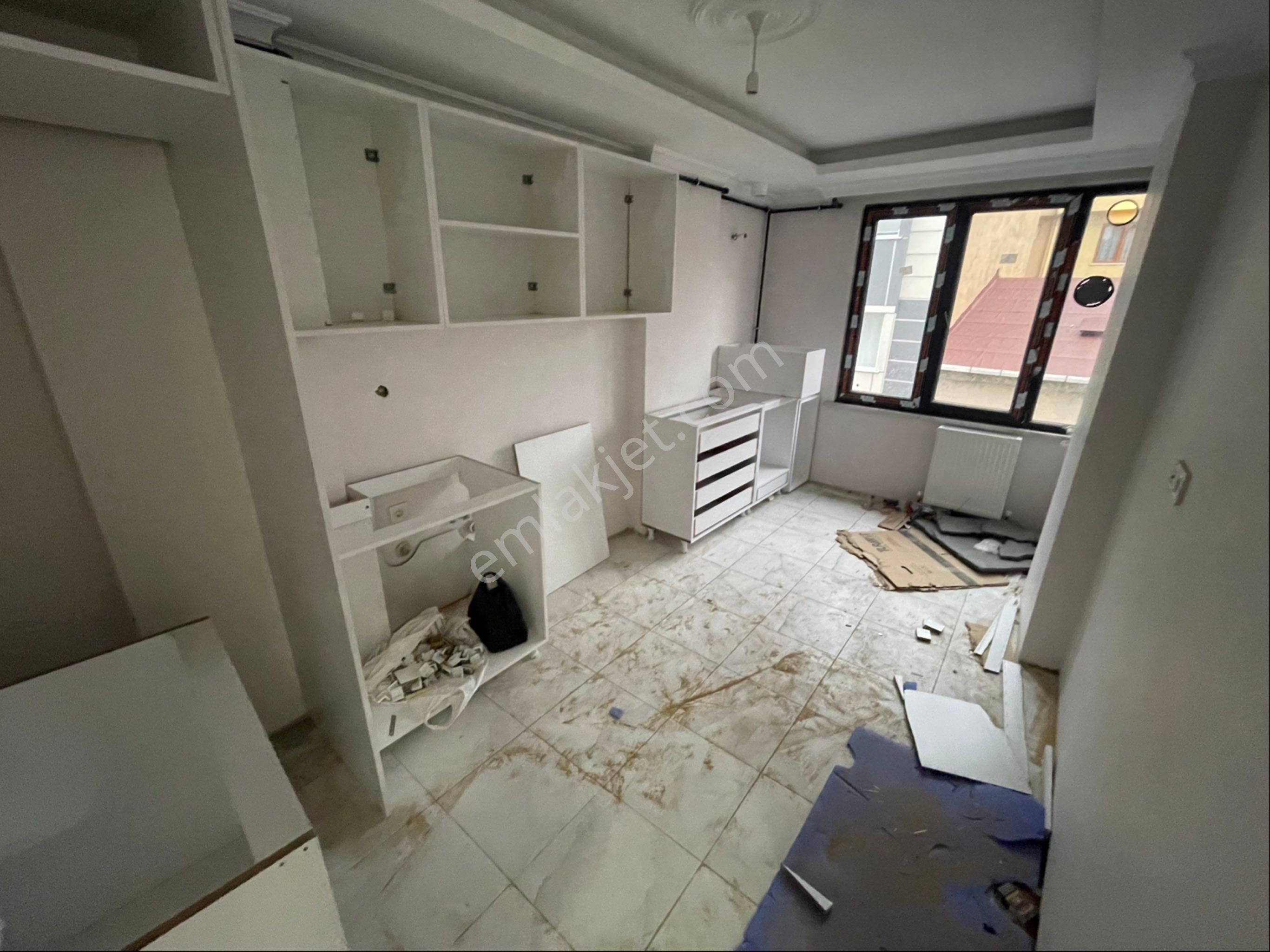 Sultangazi İsmetpaşa Mah 2+1 Ara Kat Güney Cephe - Görsel 5