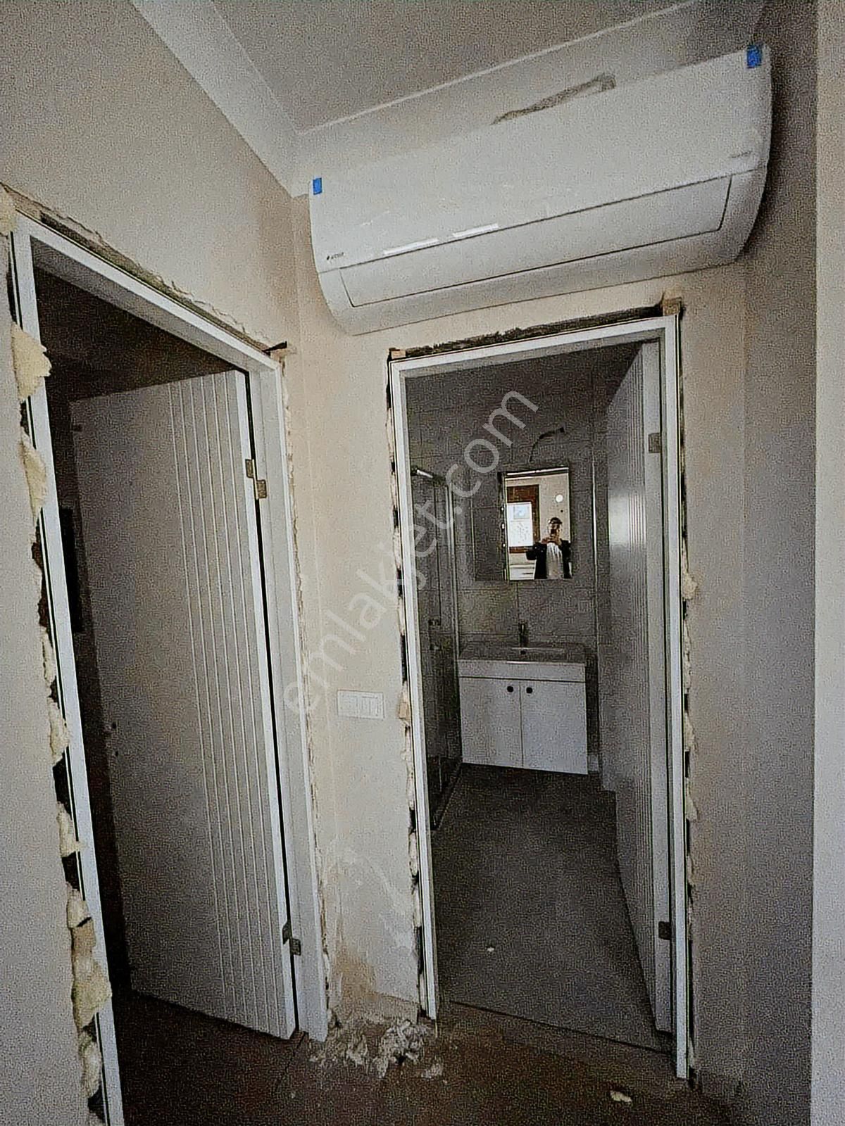 Modern Mimariyle Köşe Konforu 3+1 Havuzlu Villa - Görsel 7