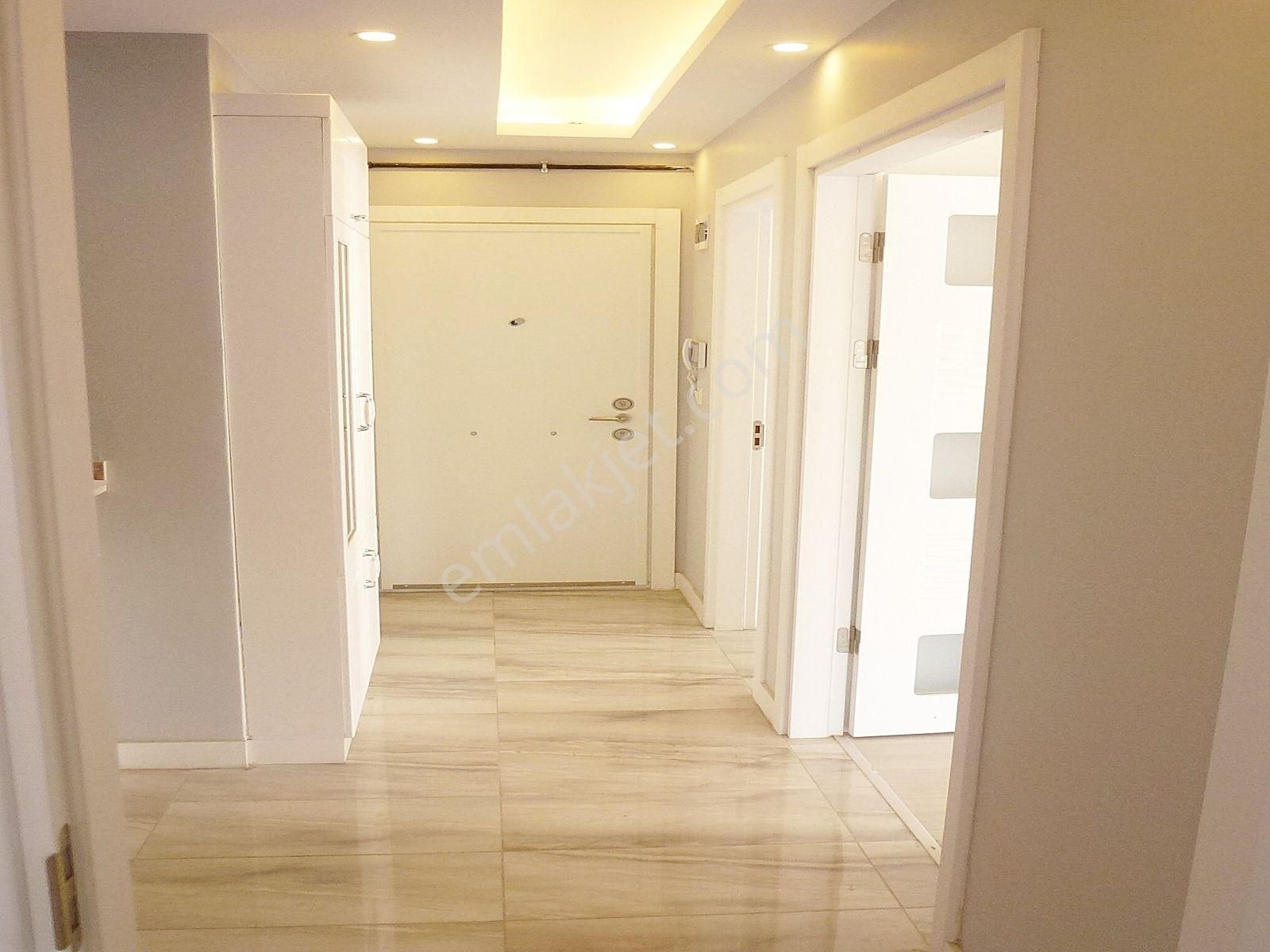 Beylikdüzü Cumhuriyet Mahallesi Gezgen İnşaat'tan 2+1 Satılık Daire - Görsel 31