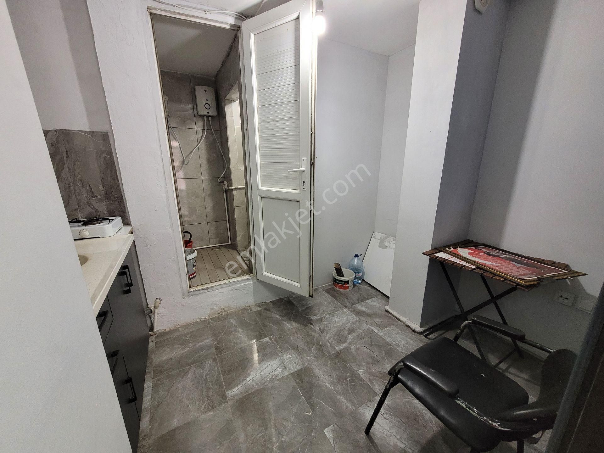 Üçyol Metro Yakını Stüdyo Daire - Görsel 13