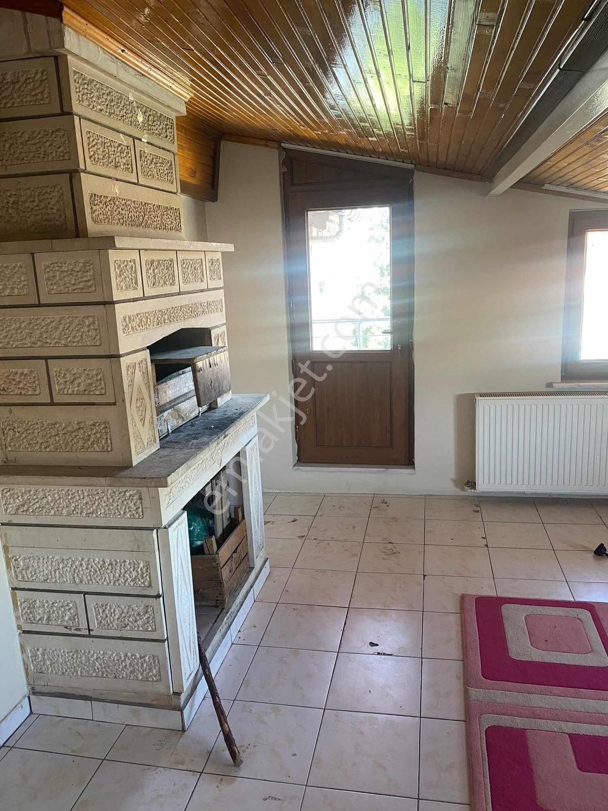 Net Emlaktan Meramda 2+1 Çatı Katı Kombili Daire