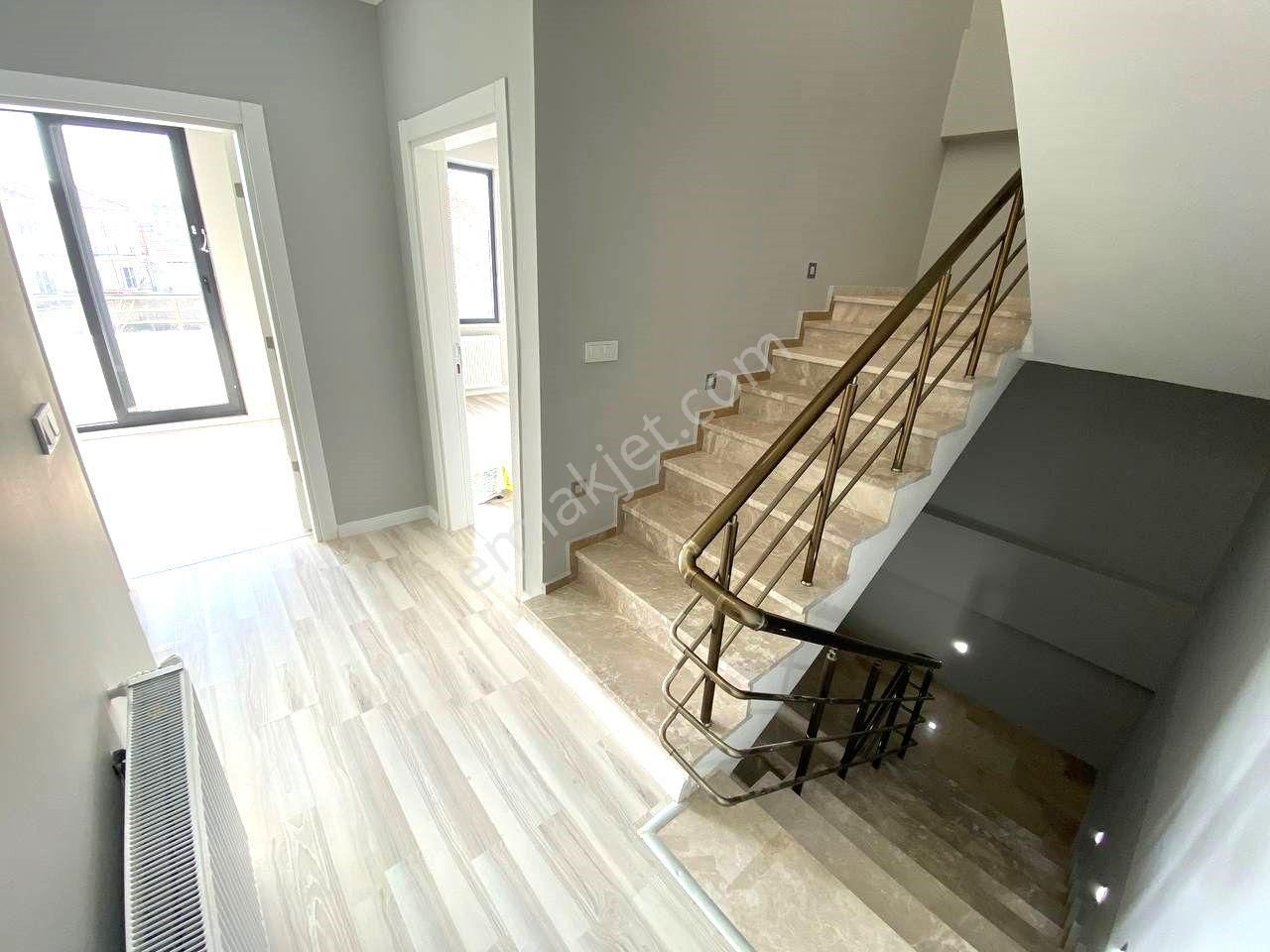 🔴aktiften Hacıahmet'te Hayallerinizi Ertelemeyi Bırakcagınız 3+1 Villa - Görsel 17