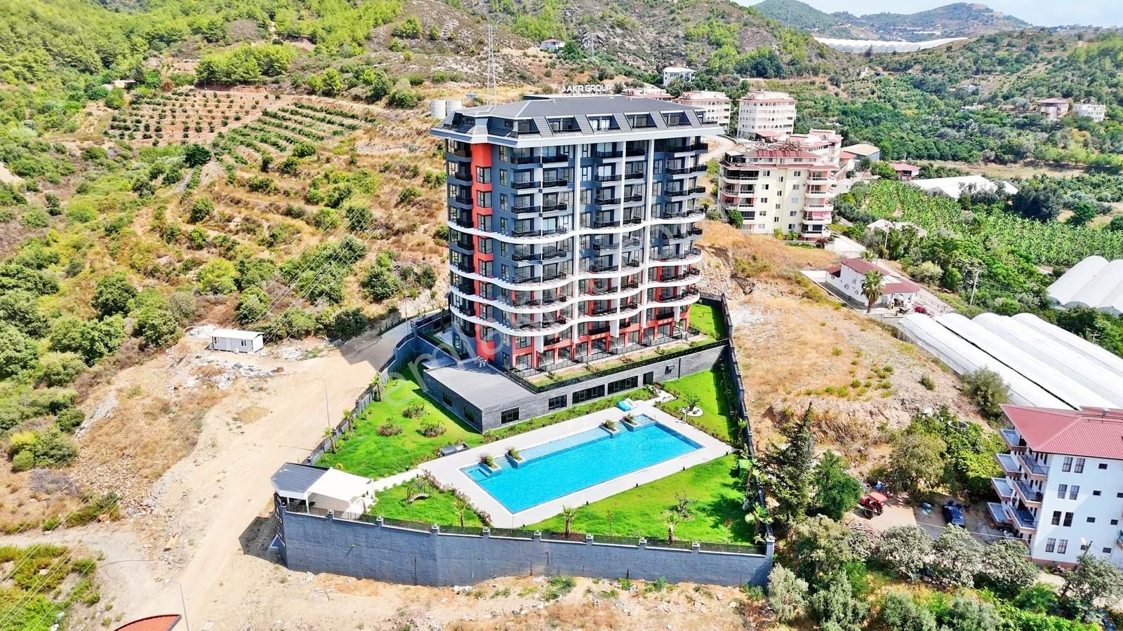 Alanya Demirtaş'da Satılık 1+1 Deniz Ve Havuz Manzaralı Dairemiz