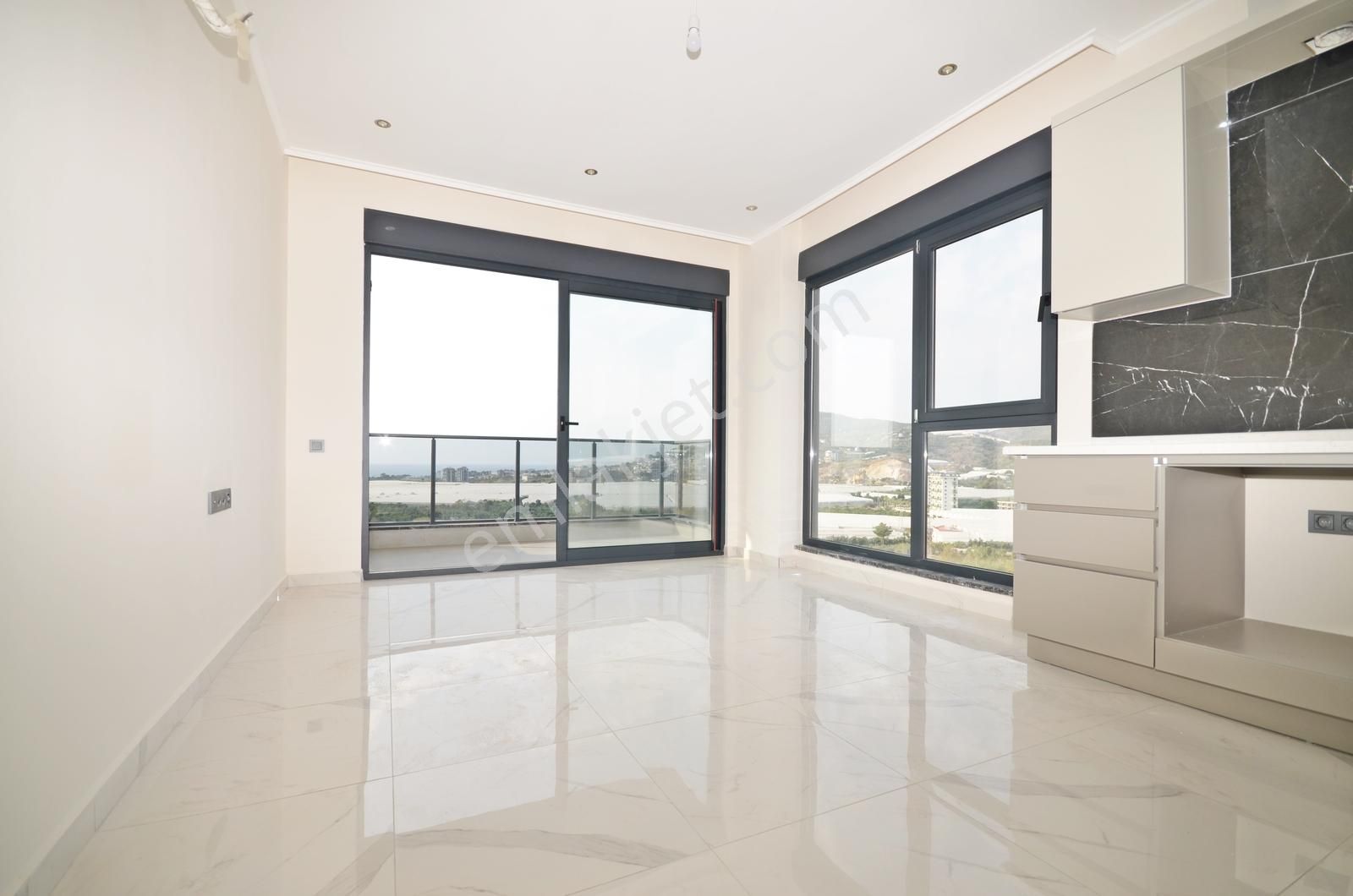 Alanya Demirtaş'da Satılık 1+1 Deniz Ve Havuz Manzaralı Dairemiz - Görsel 7