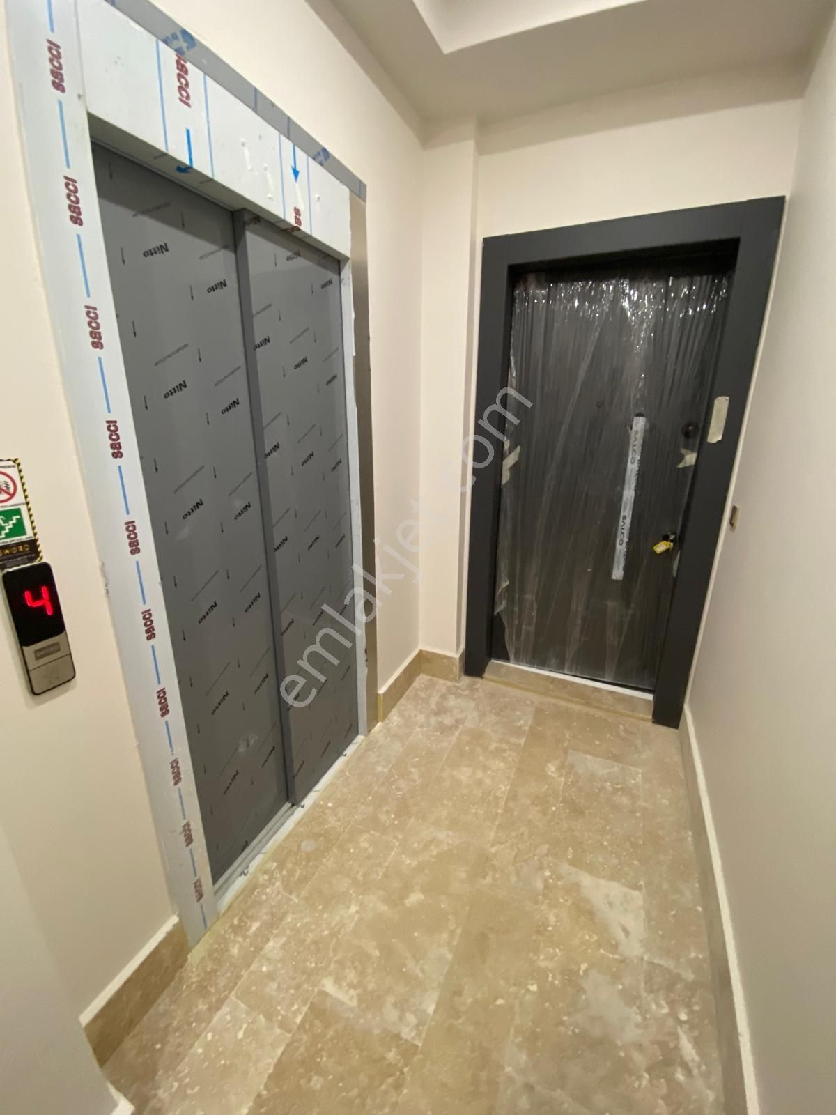 Merkezi Konumda Ferah Yaşam: Bakırköy Adliye Yakını Sıfır Lüks - Görsel 12