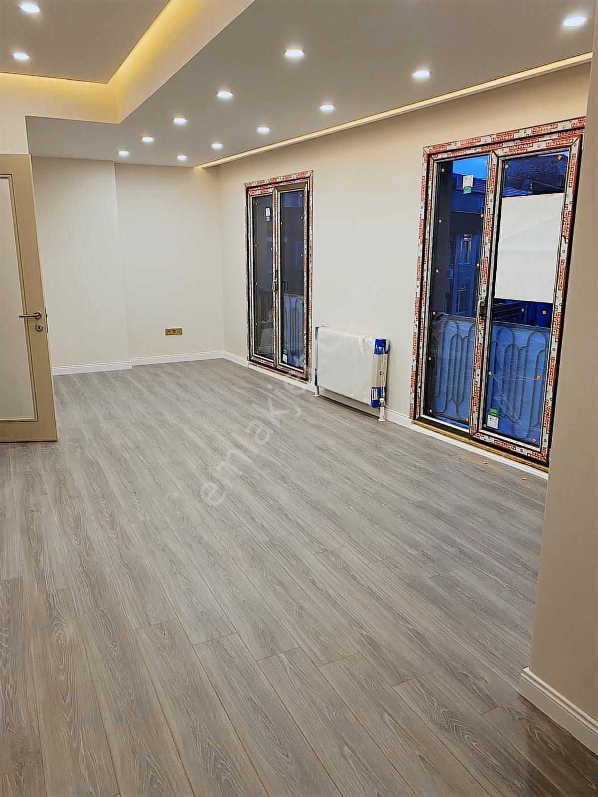 Merkezi Konumda Ferah Yaşam: Bakırköyde Yeni Dubleks Daire - Görsel 11