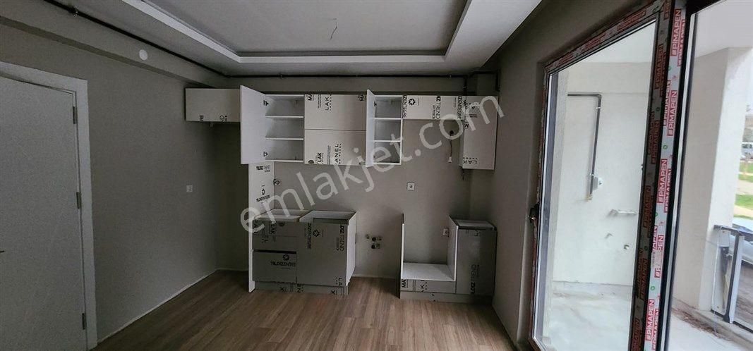 Bursa Nilüfer Beşevler Konak Mh. Acil Satılık 2.kat 2+1 Sıfır Lüx Daire 5.200.000 Tl - Görsel 2