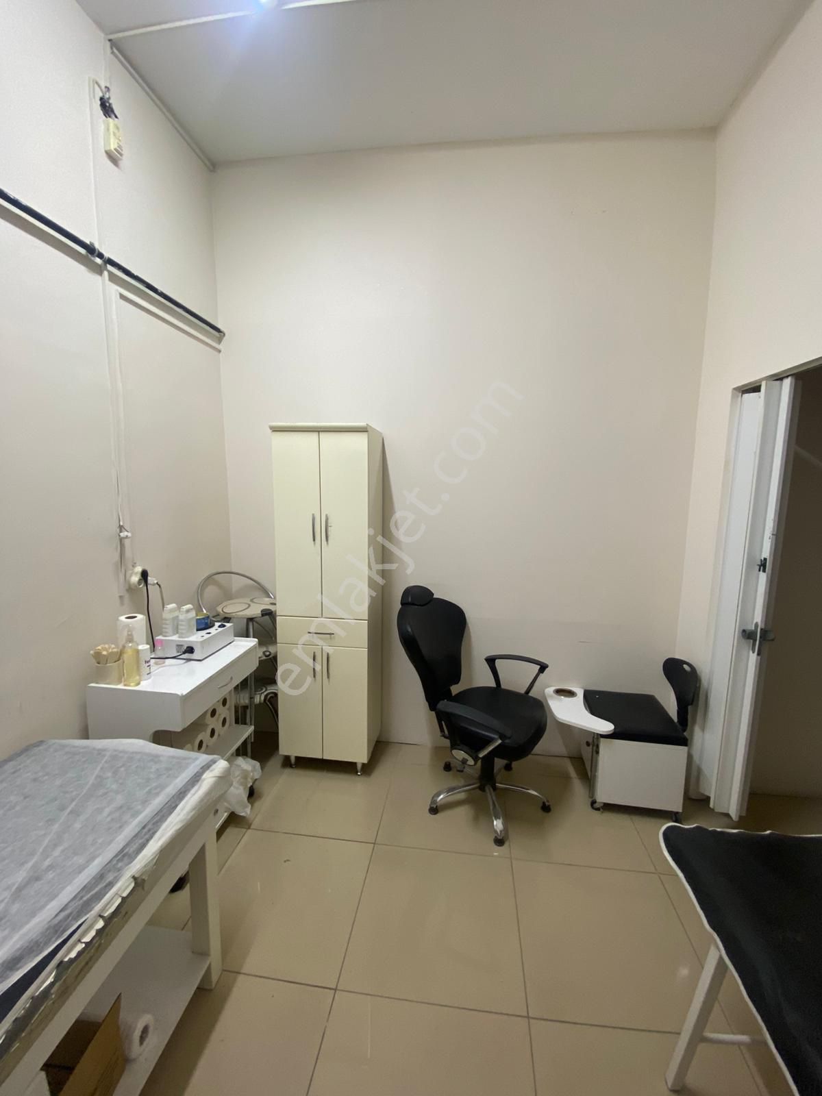 Ankara Sincan Yenikent Fevzi Çakmak Mah. Devren Kiralık Bayan Kuaförü&güzellik Merkezi - Görsel 11