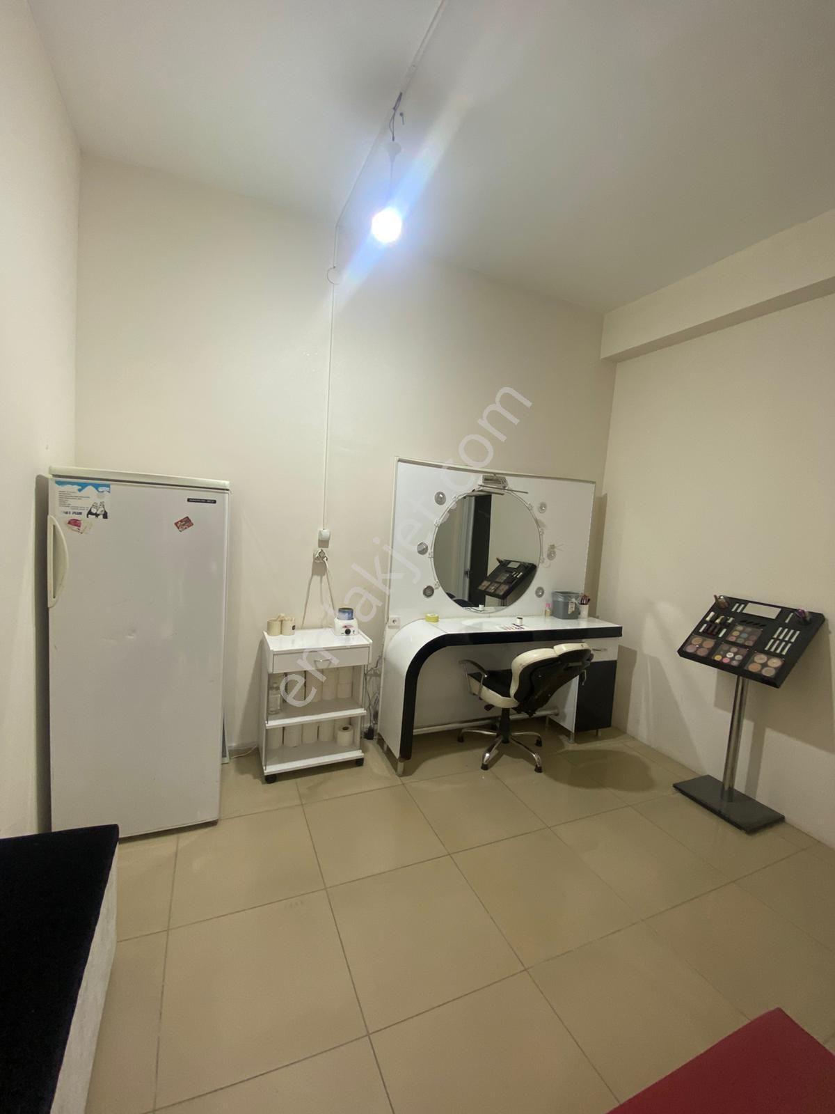 Ankara Sincan Yenikent Fevzi Çakmak Mah. Devren Kiralık Bayan Kuaförü&güzellik Merkezi - Görsel 8