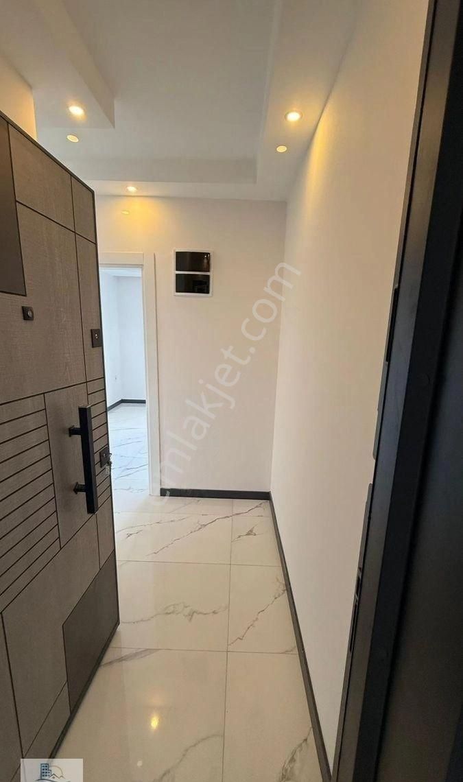 Hisar Mahallesinde Panaromik Deniz Manzaralı Asansörlü 2+1 Daire - Görsel 11