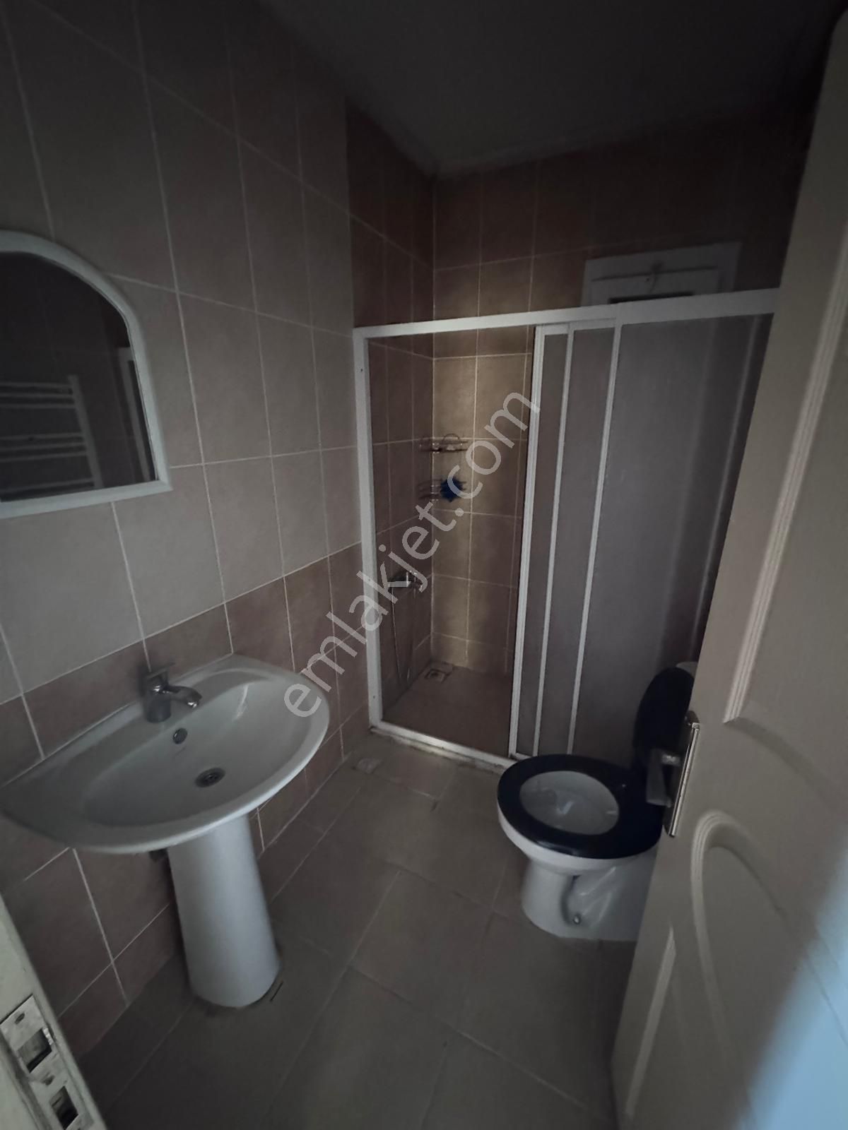 Ermax Kalkınmada Mahallesinde Kiralık 2+1 Daire - Görsel 2