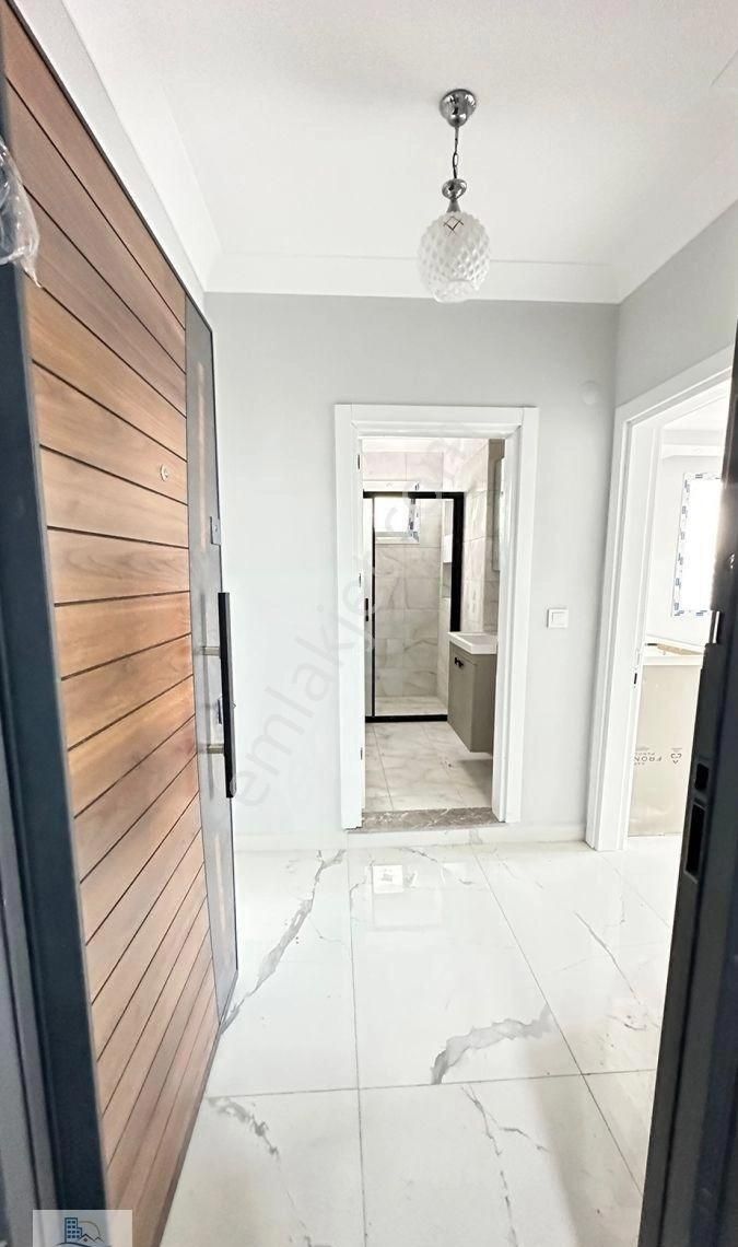 Didim Hisar Mahallesi’nde Bulvar Üzerinde Asansörlü 1 + 1 Daire - Görsel 4