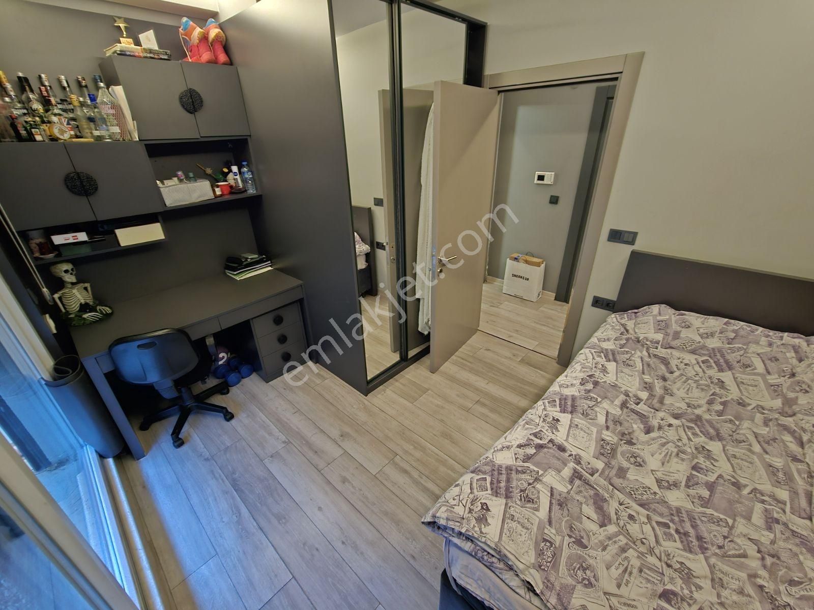 Şerifali'de Butik Sit. İçinde Havuzlu Bahçe Kullanımlı 4+1 - Görsel 16