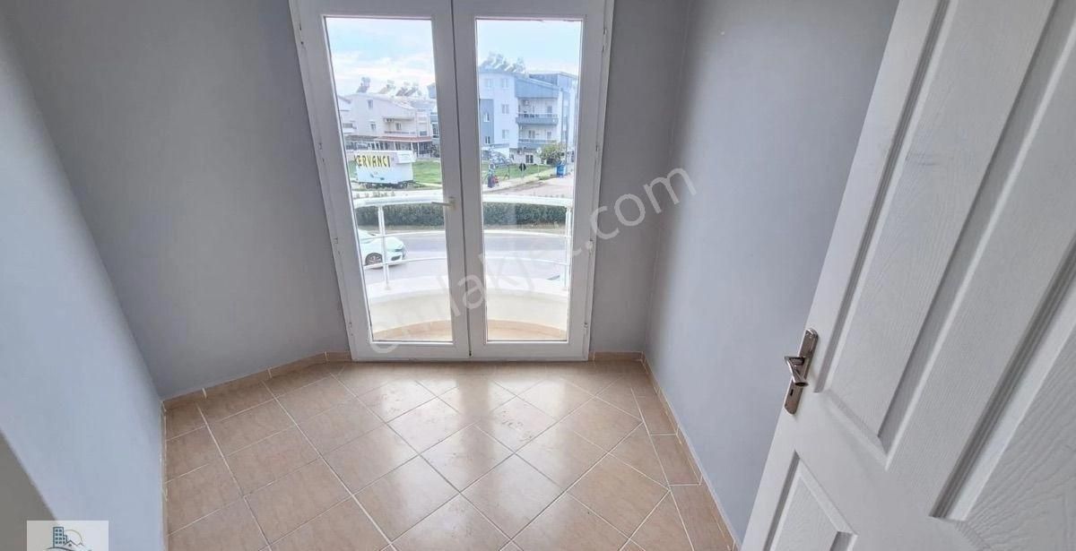 Didim Efeler Mahallesi’nde Güvenlikli Havuzlu Site İçerisinde 2 + 1 Daire - Görsel 3