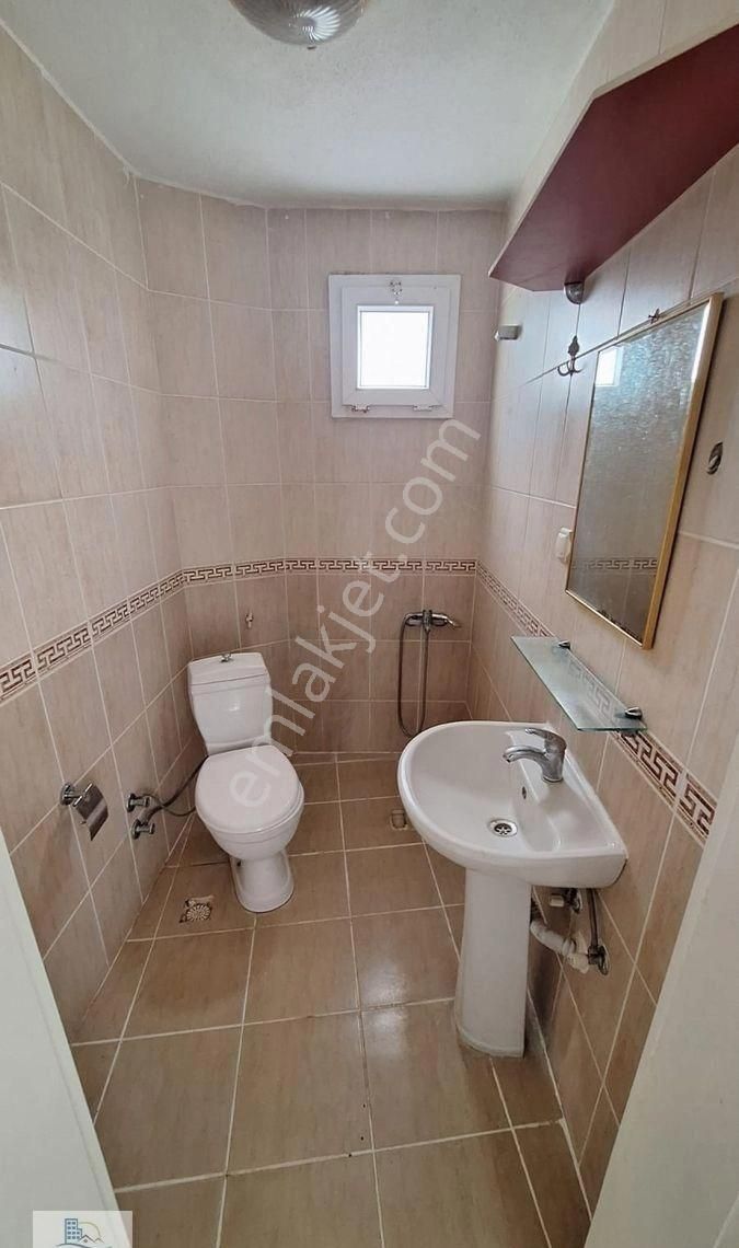 Didim Efeler Mahallesi’nde Güvenlikli Havuzlu Site İçerisinde 2 + 1 Daire - Görsel 2