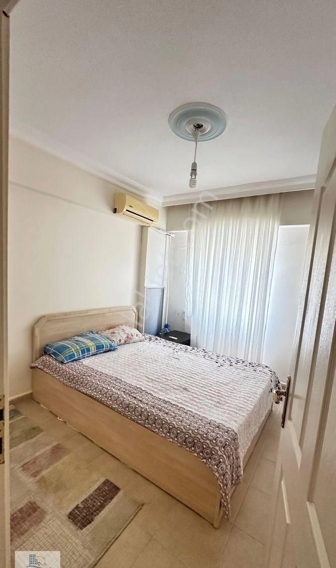 Altınkum’da Denize Yürüme Mesafesinde Ön Cephe 2 + 1 Eşyalı Daire - Görsel 16