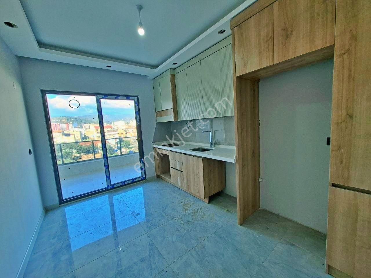 Uytundan Kadıköyde Kapalı Otoparklı Yerden Isıtmalı 2+1 Daire - Görsel 4