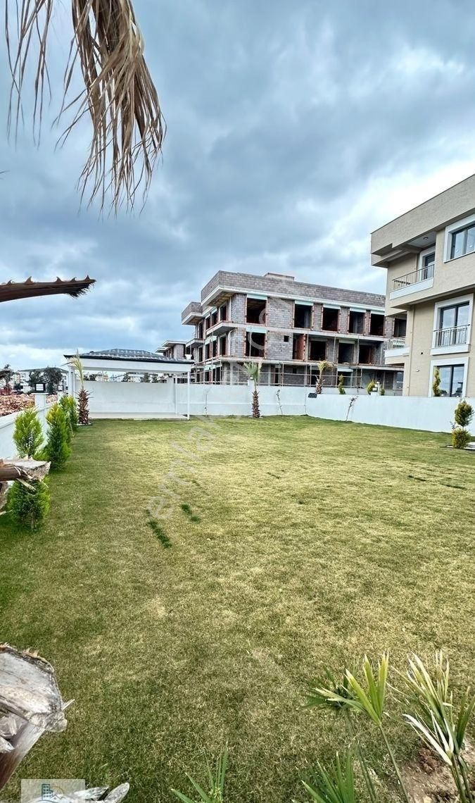 Didim Cumhuriyet Mahallesinde Güvenlikli Havuzlu Asansörlü 2+1 Daire - Görsel 4