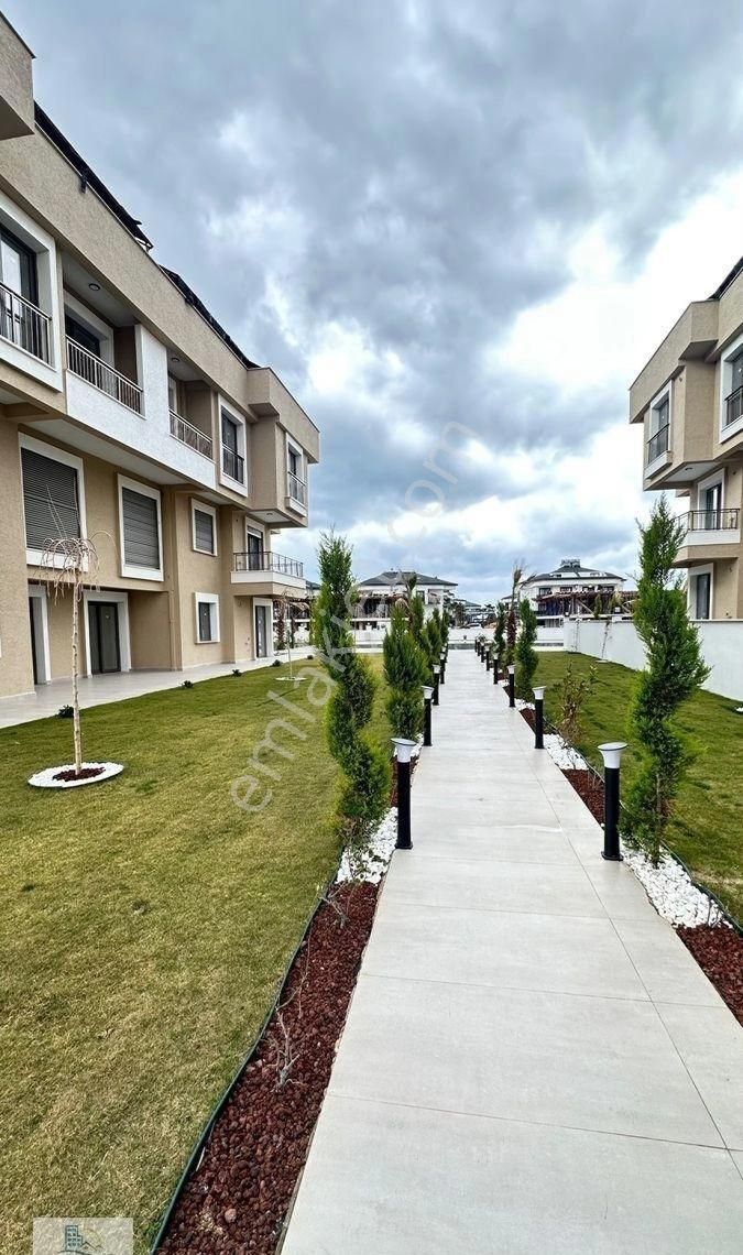 Didim Cumhuriyet Mahallesinde Güvenlikli Havuzlu Asansörlü 2+1 Daire - Görsel 21