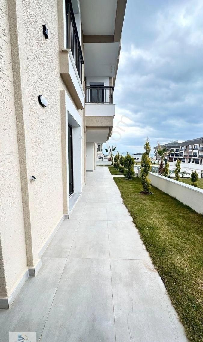 Didim Cumhuriyet Mahallesinde Güvenlikli Havuzlu Asansörlü 2+1 Daire - Görsel 7