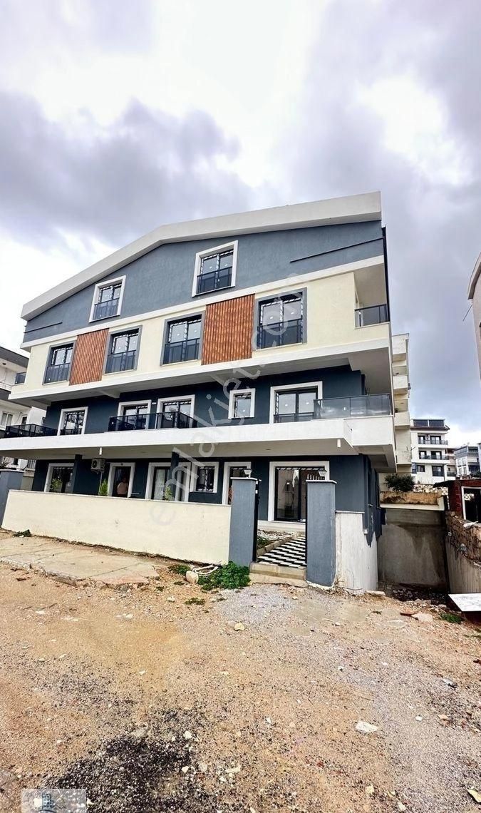 Didim Hisar Mahallesinde Yüksek Giriş Ayrı Mutfak 2+1 Daire