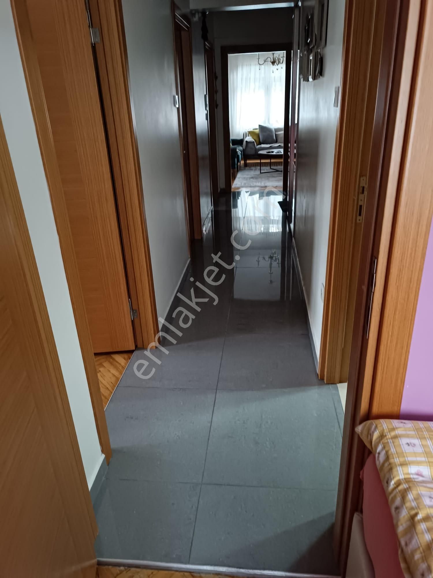 Zuhuratbaba Da Karotu Alınmış Yıkılacak Bina Kat 1 Meydana Ve Marmaraya Yakın - Görsel 10