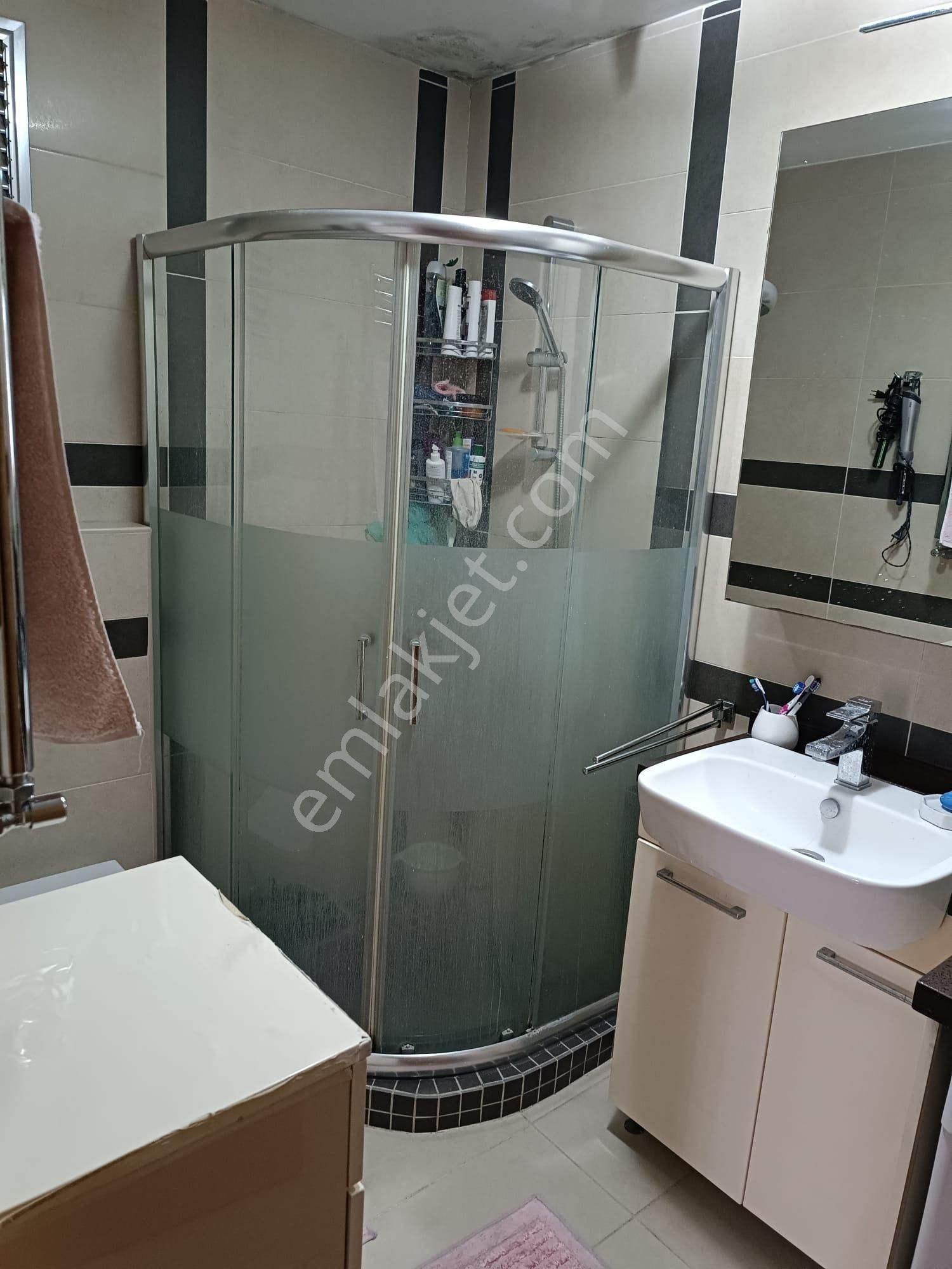 Zuhuratbaba Da Karotu Alınmış Yıkılacak Bina Kat 1 Meydana Ve Marmaraya Yakın - Görsel 16