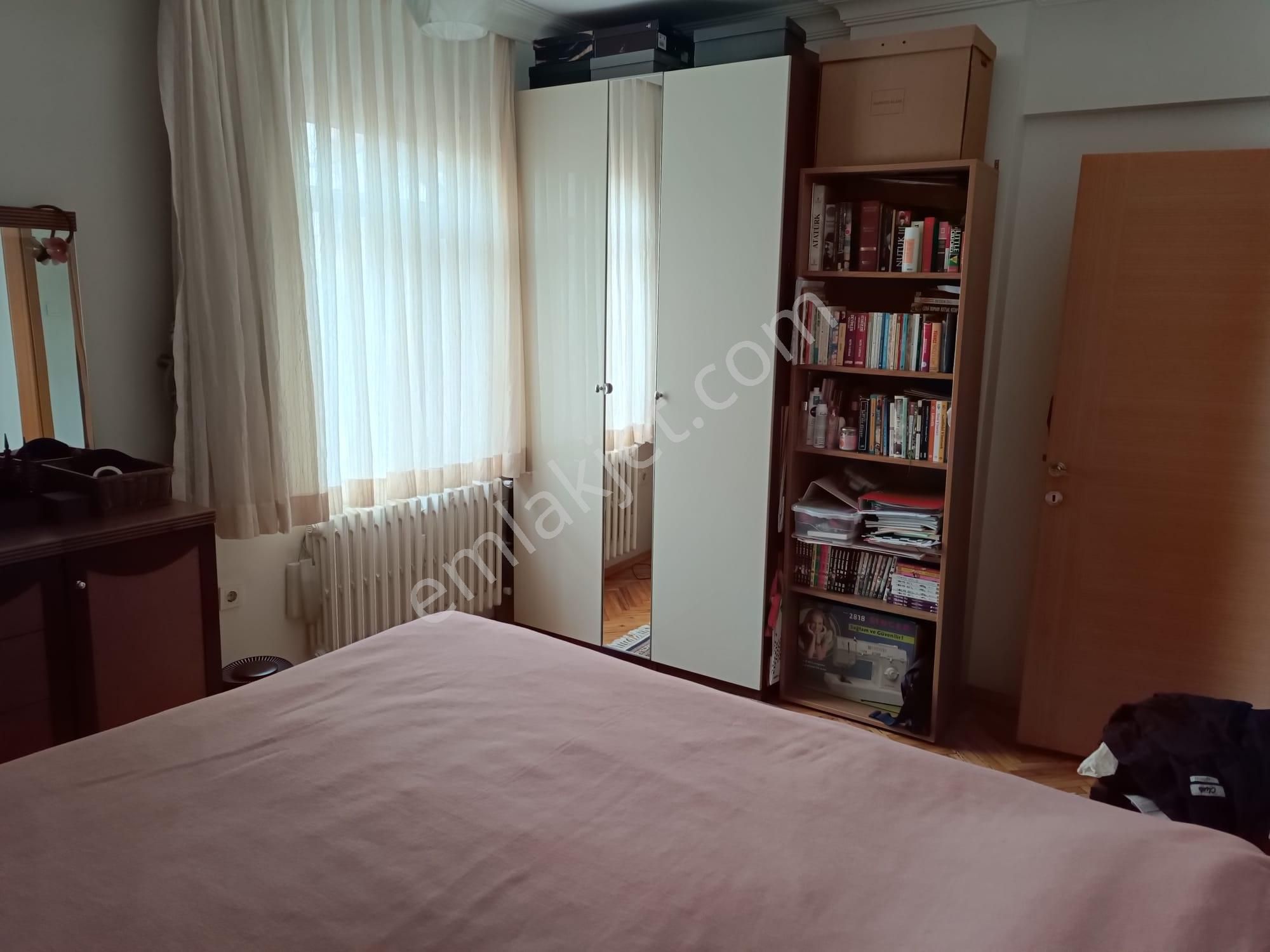 Zuhuratbaba Da Karotu Alınmış Yıkılacak Bina Kat 1 Meydana Ve Marmaraya Yakın - Görsel 19