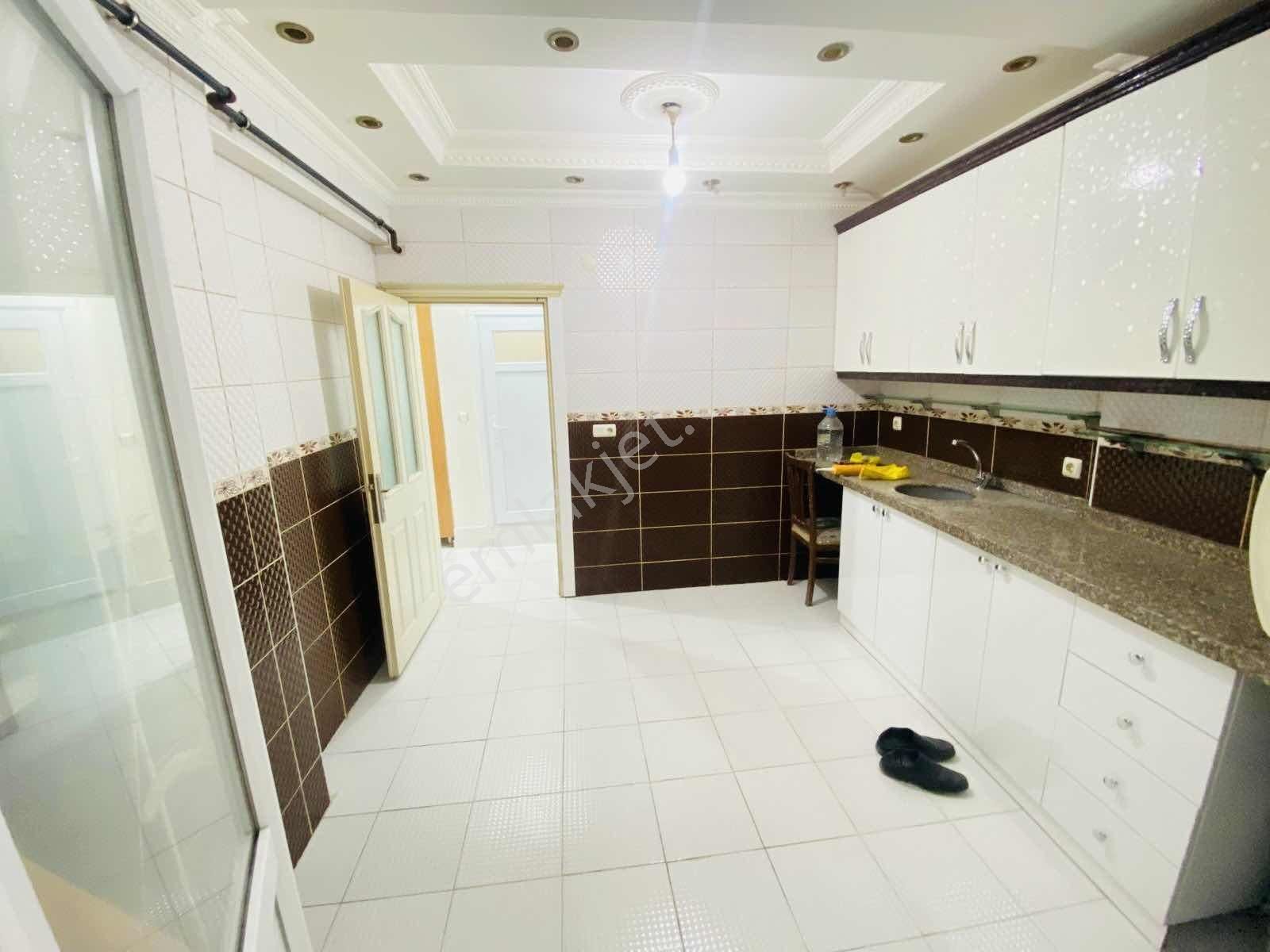 Cebeci Mh. Tramvaya Yakın 2+1 90m2 13.yıllık Bahçe Kat - Görsel 10