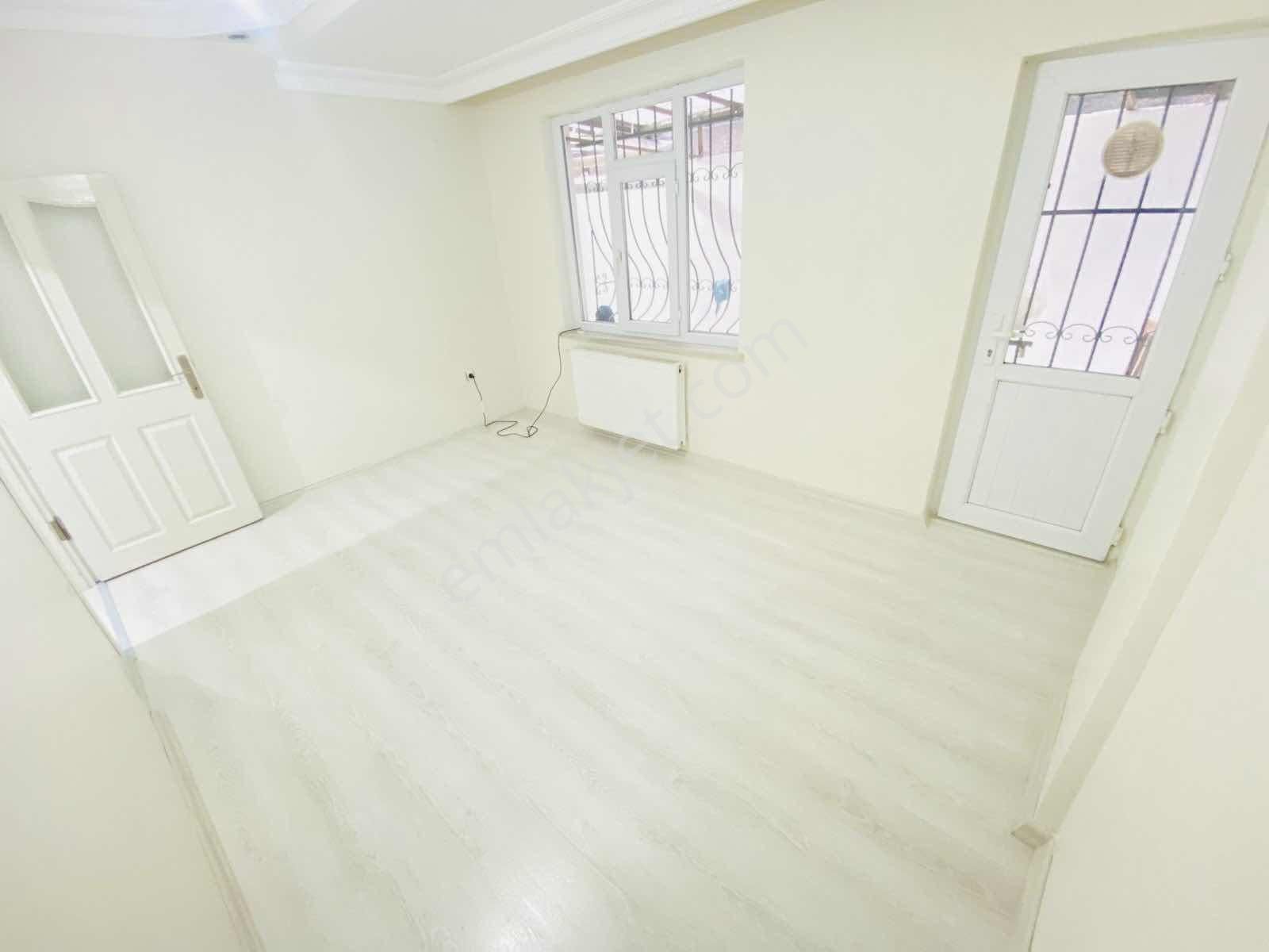 Cebeci Mh. Tramvaya Yakın 2+1 90m2 13.yıllık Bahçe Kat - Görsel 21