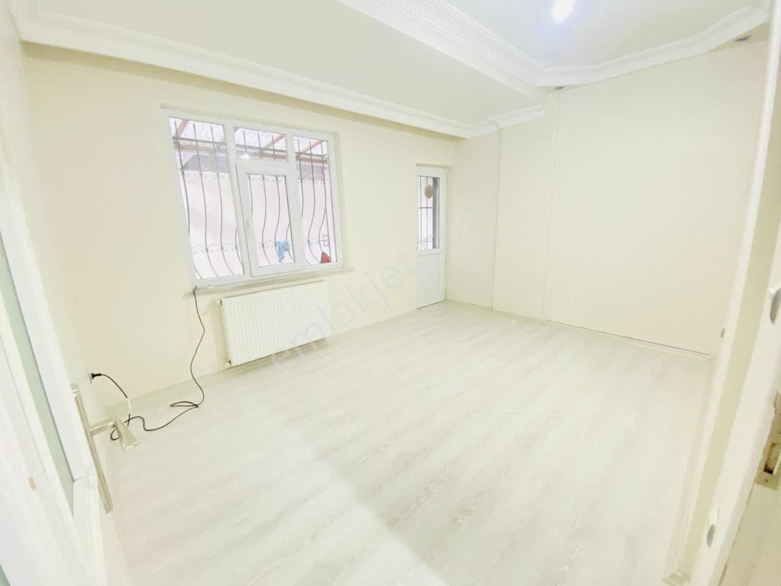 Cebeci Mh. Tramvaya Yakın 2+1 90m2 13.yıllık Bahçe Kat - Görsel 12