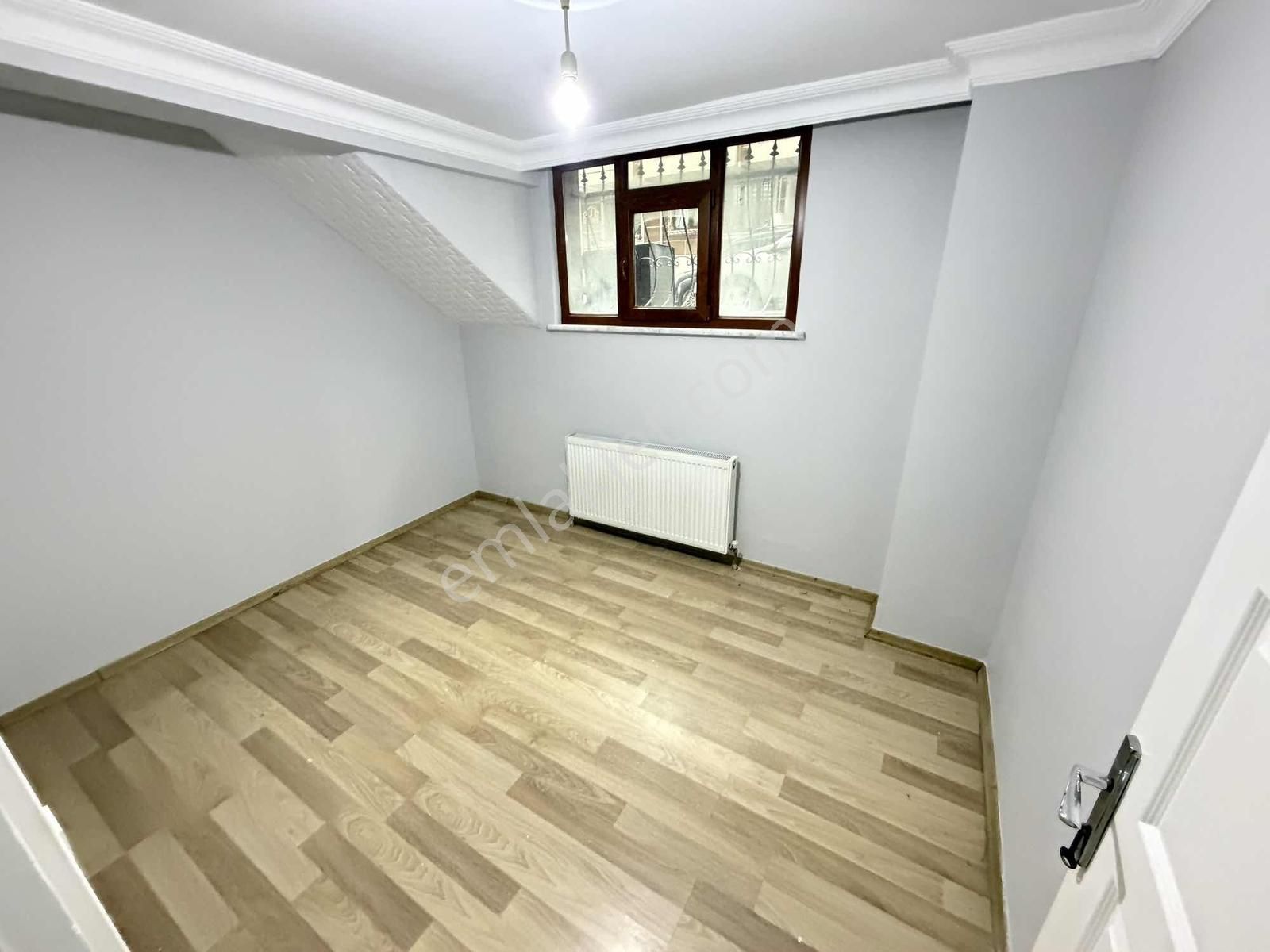 Eminevim Ve Diğer Firmalara Uygun 2+1 10.yıllık Bahçe Kat - Görsel 19