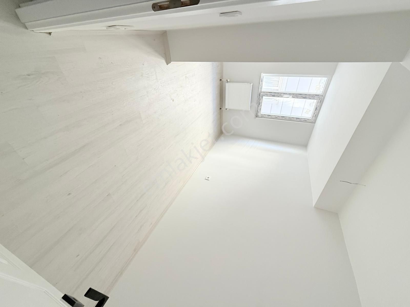 Altıntepe De Kızılay Yakını Ara Kat Sıfır 1+1 Kiralık Daire - Görsel 3