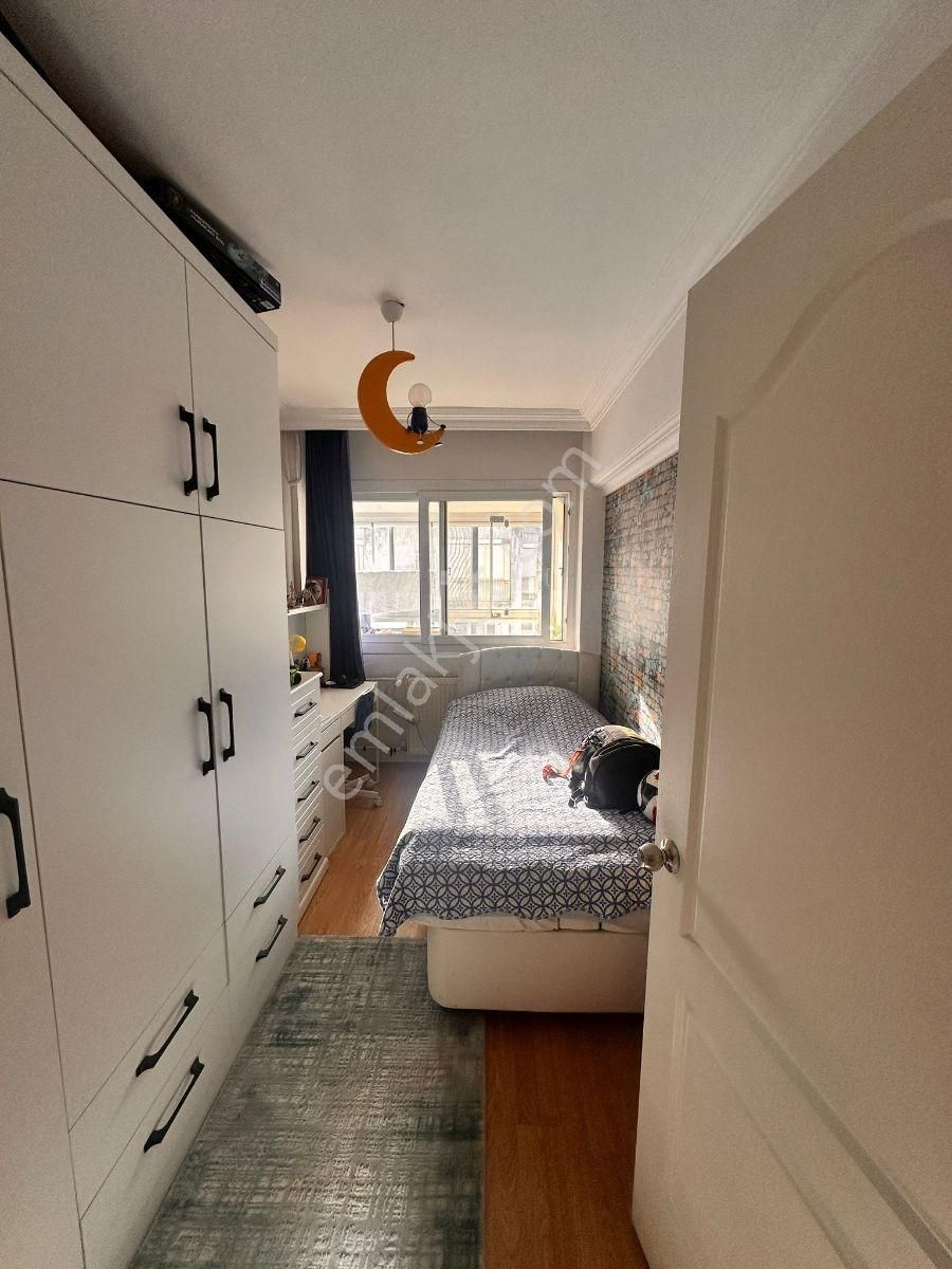 Poligon Metroya 3 Dak. Otoparkl, Kapıcılı Eşyalı 3+1 Çok Bakımlı - Görsel 2