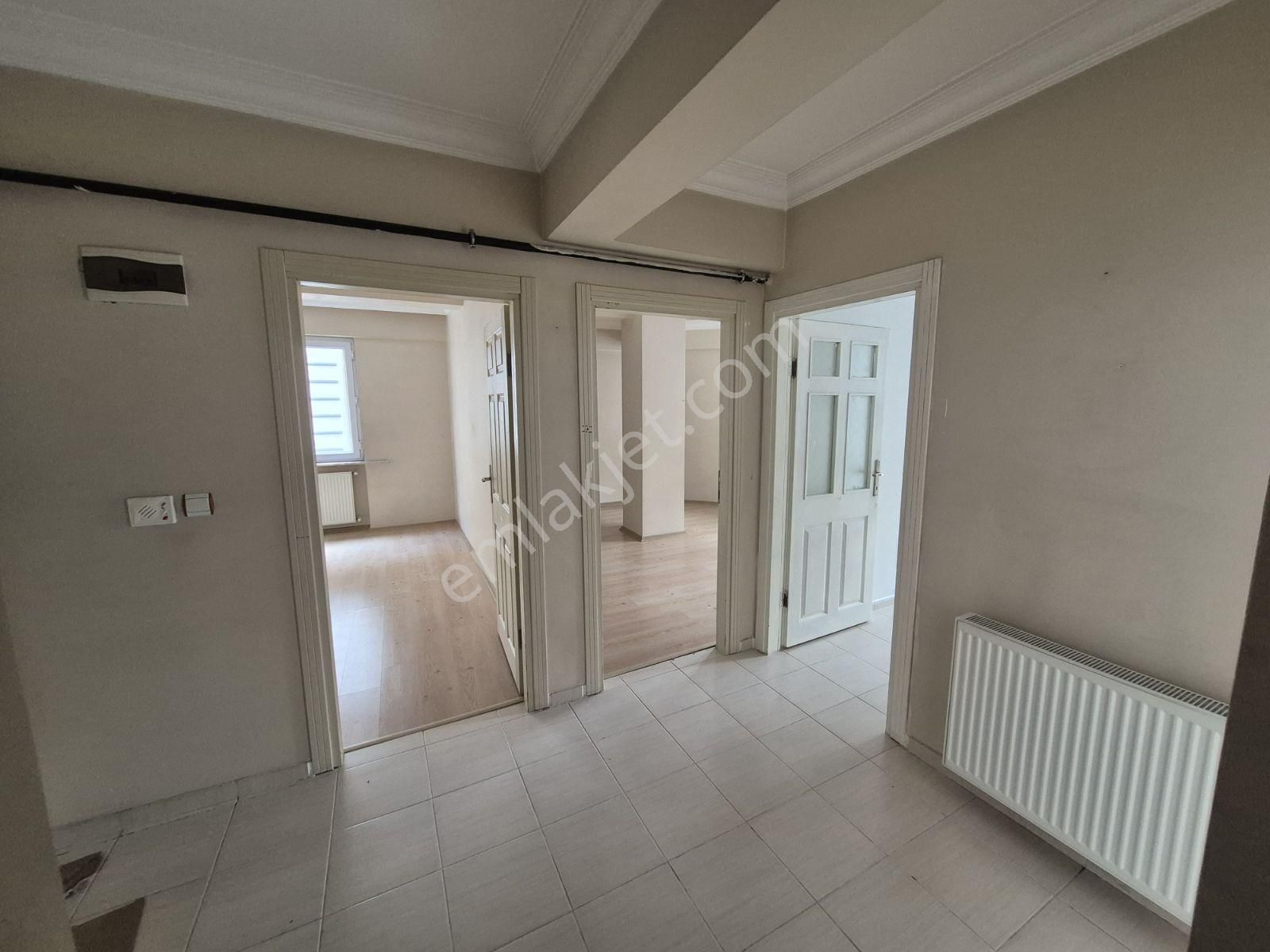 90 M² Ferah & Aydınlık Köşe Bina , Köşe Daire Geniş 2+1 - Görsel 19
