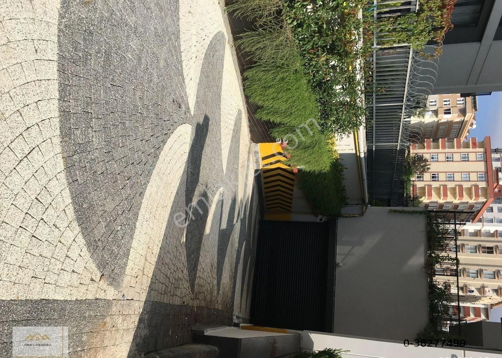 Önem Gayrimenkulden 1+1 İskanlı Krediye Uydun Ara Kat Otoparlı - Görsel 24