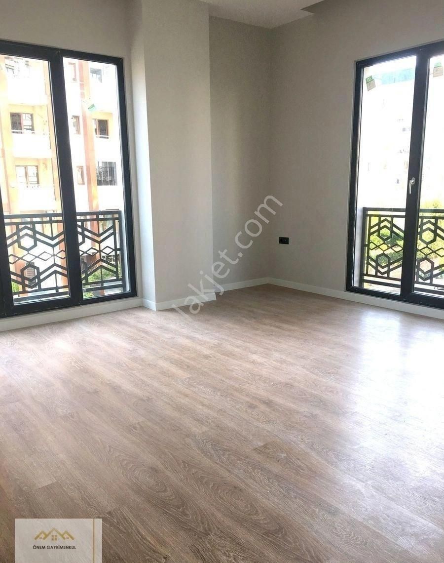 Önem Den 2+1 Satlık Merk.konum İskanlı Kredi Uyg.kapalı Otopark