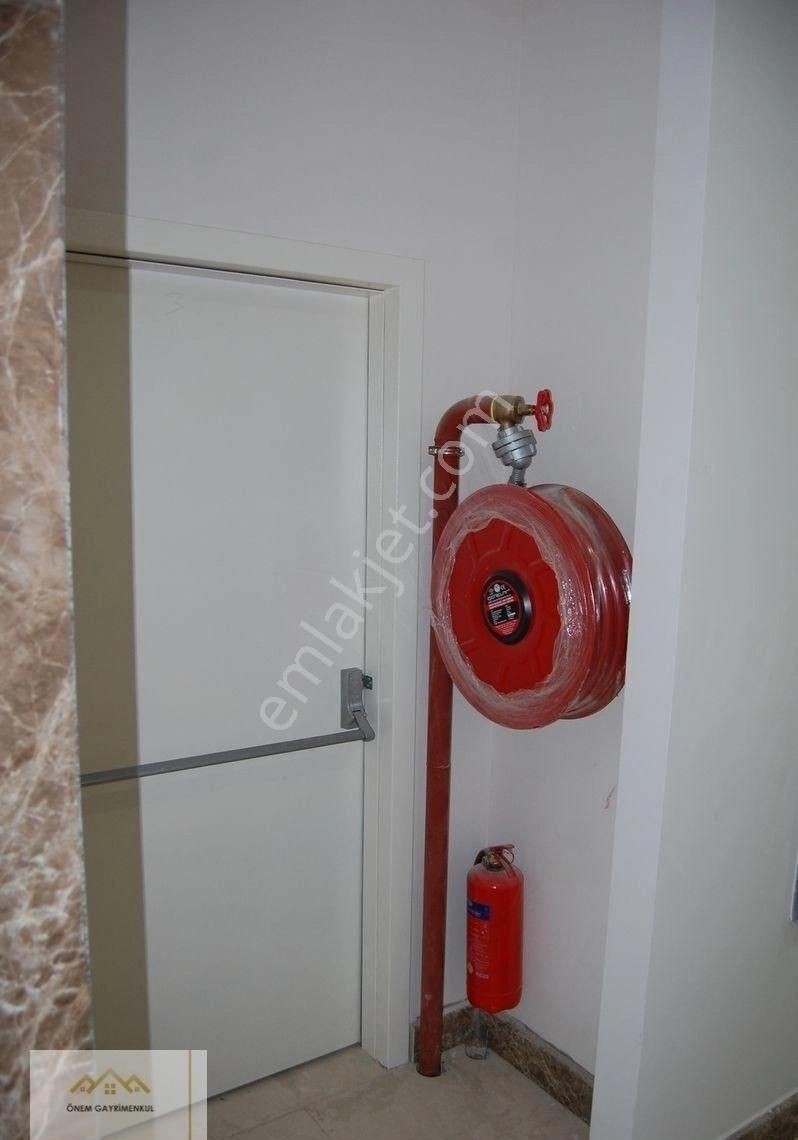 Önem Den 2+1 Satlık Merk.konum İskanlı Kredi Uyg.kapalı Otopark - Görsel 3