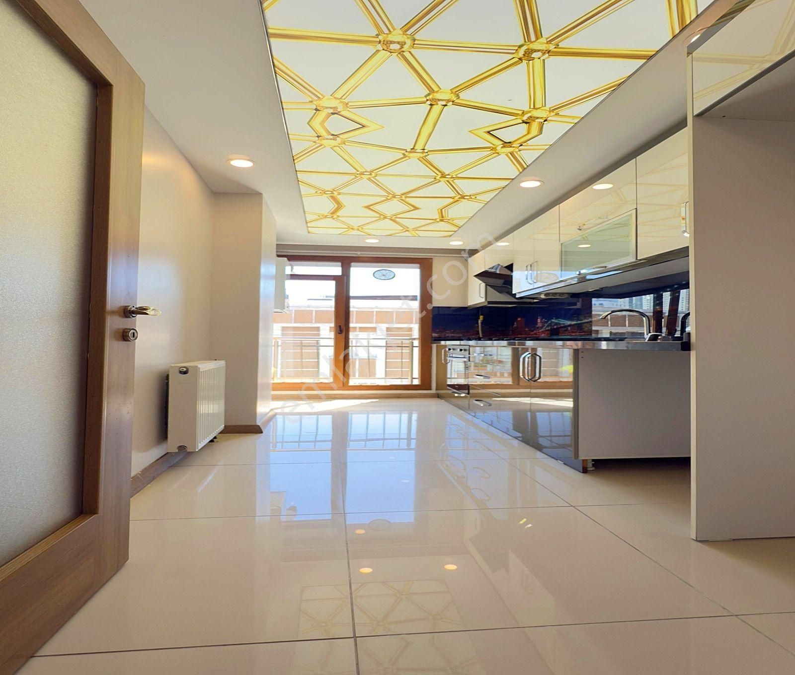 Beylikdüzü Cumhuriyet Mahallesi Gezgen İnşaat'tan 2+1 Satılık Daire - Görsel 19