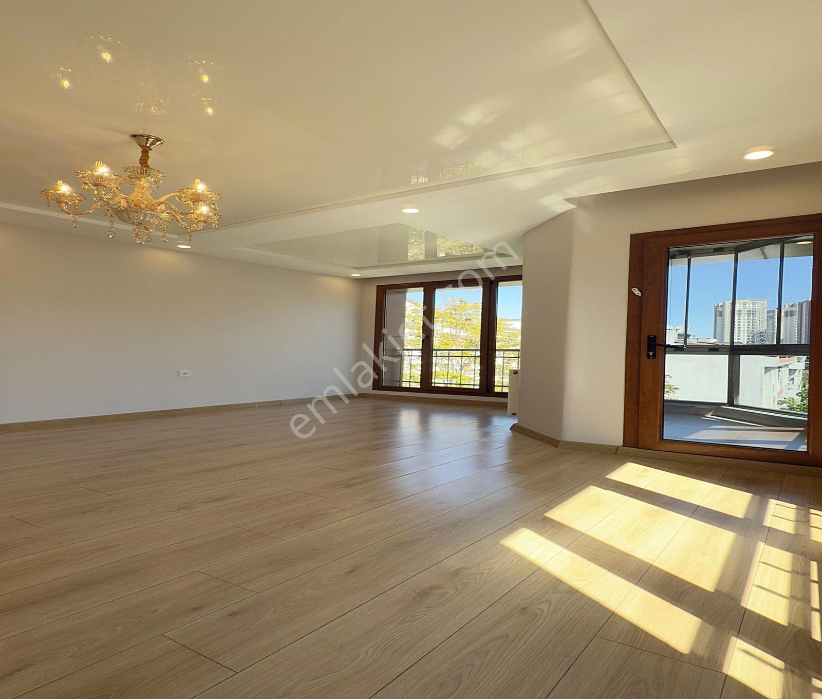 Beylikdüzü Cumhuriyet Mahallesi Gezgen İnşaat'tan 2+1 Satılık Daire - Görsel 26