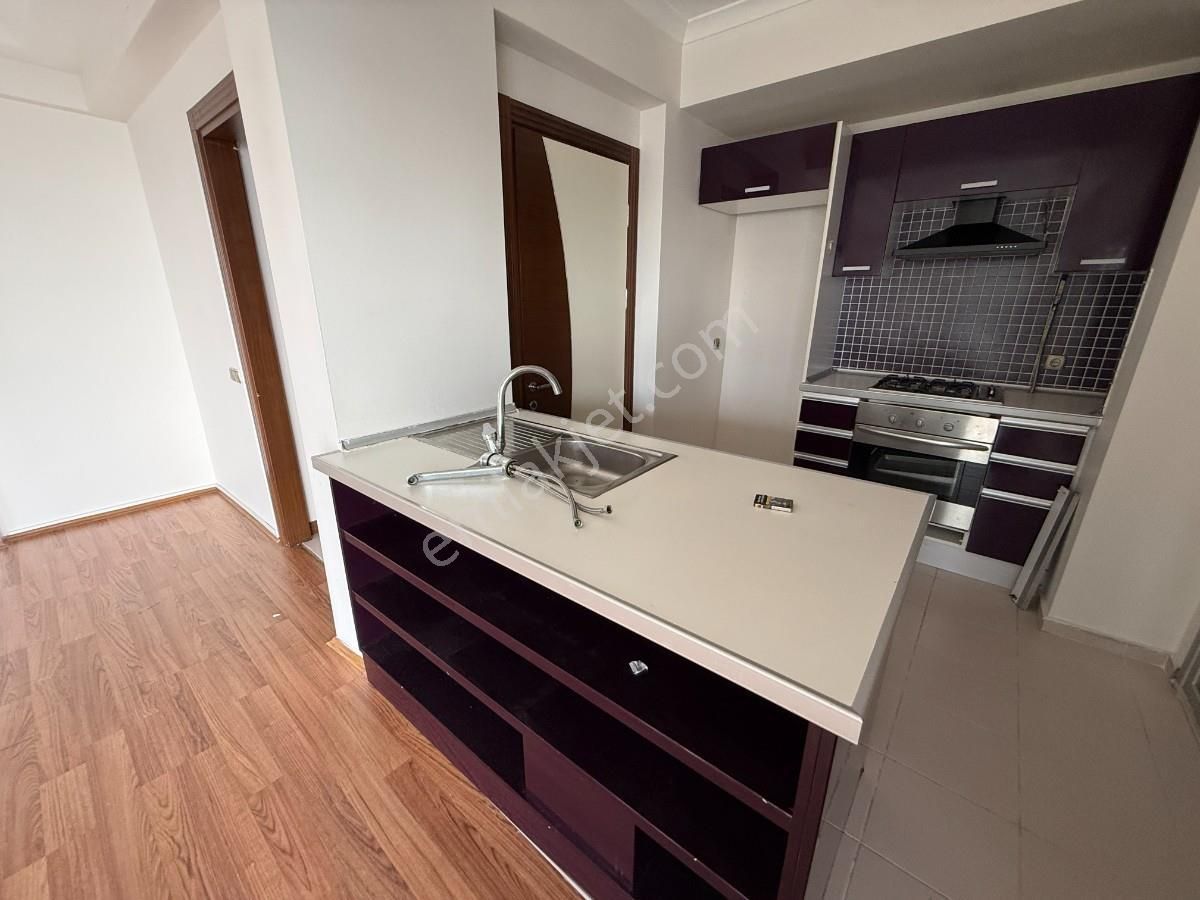 Narlıdere Çatalkayada 2+1 Satılık Köşe Daire - Görsel 8