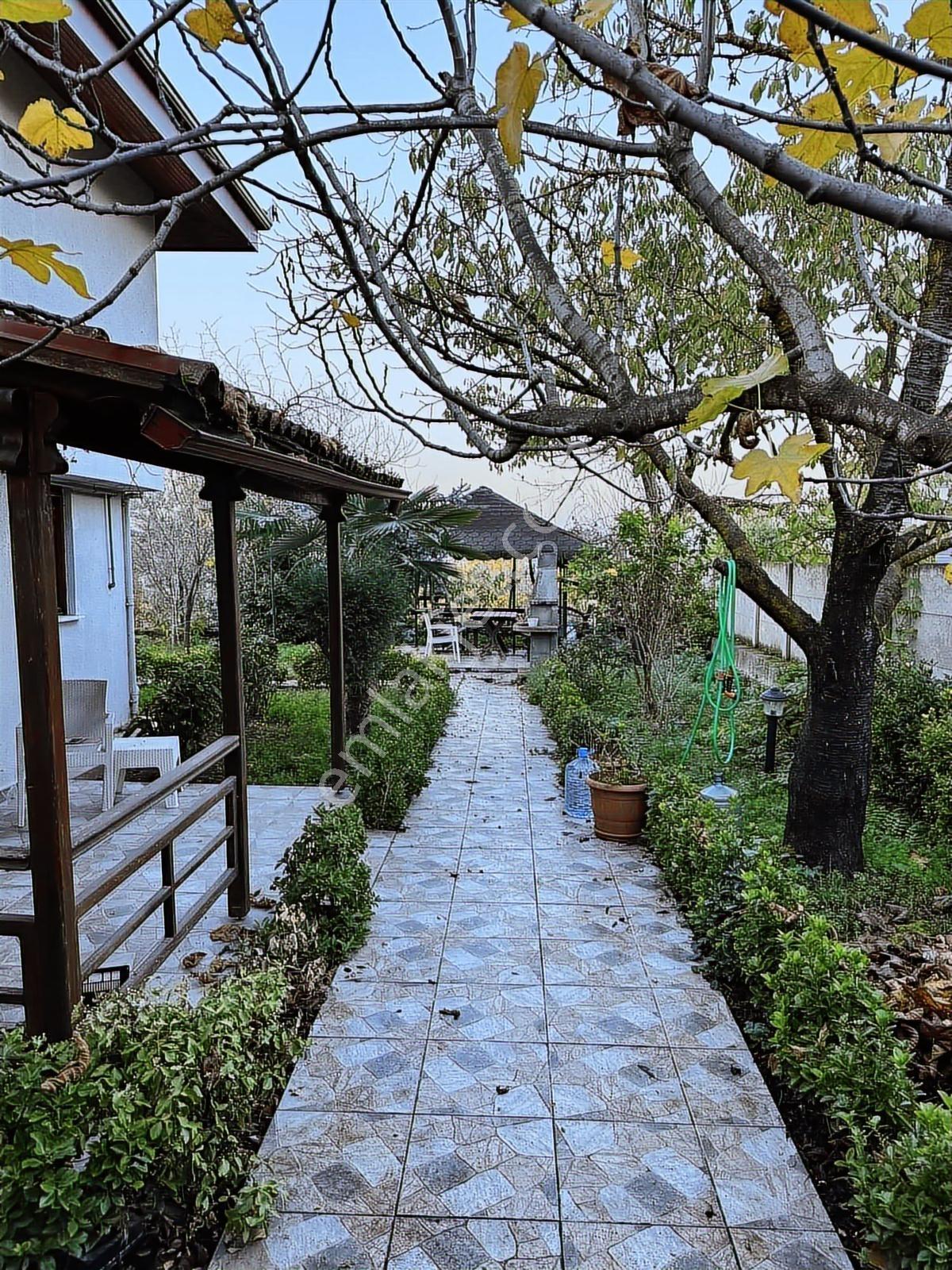 Arkun Gayrimenkul'den Kartepe Derbent'te Satılık Lüks Villa - Görsel 9