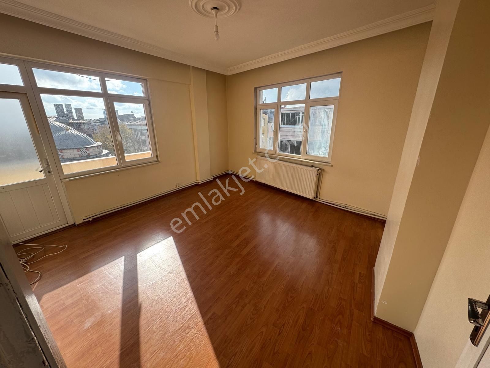 Baykal İnş.50 Yıl Mh 2+1 100m2 Kapalı Pazarın Dibinde - Görsel 3