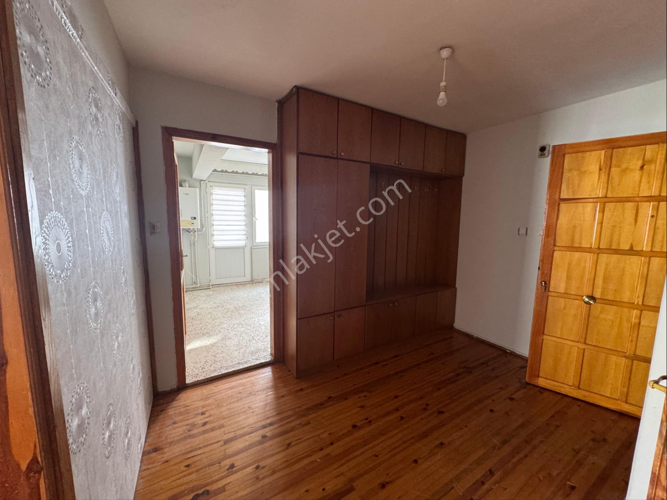 Mehmetçik Te Aileye Çalışana Uygun Ekonomik Daire - Görsel 13