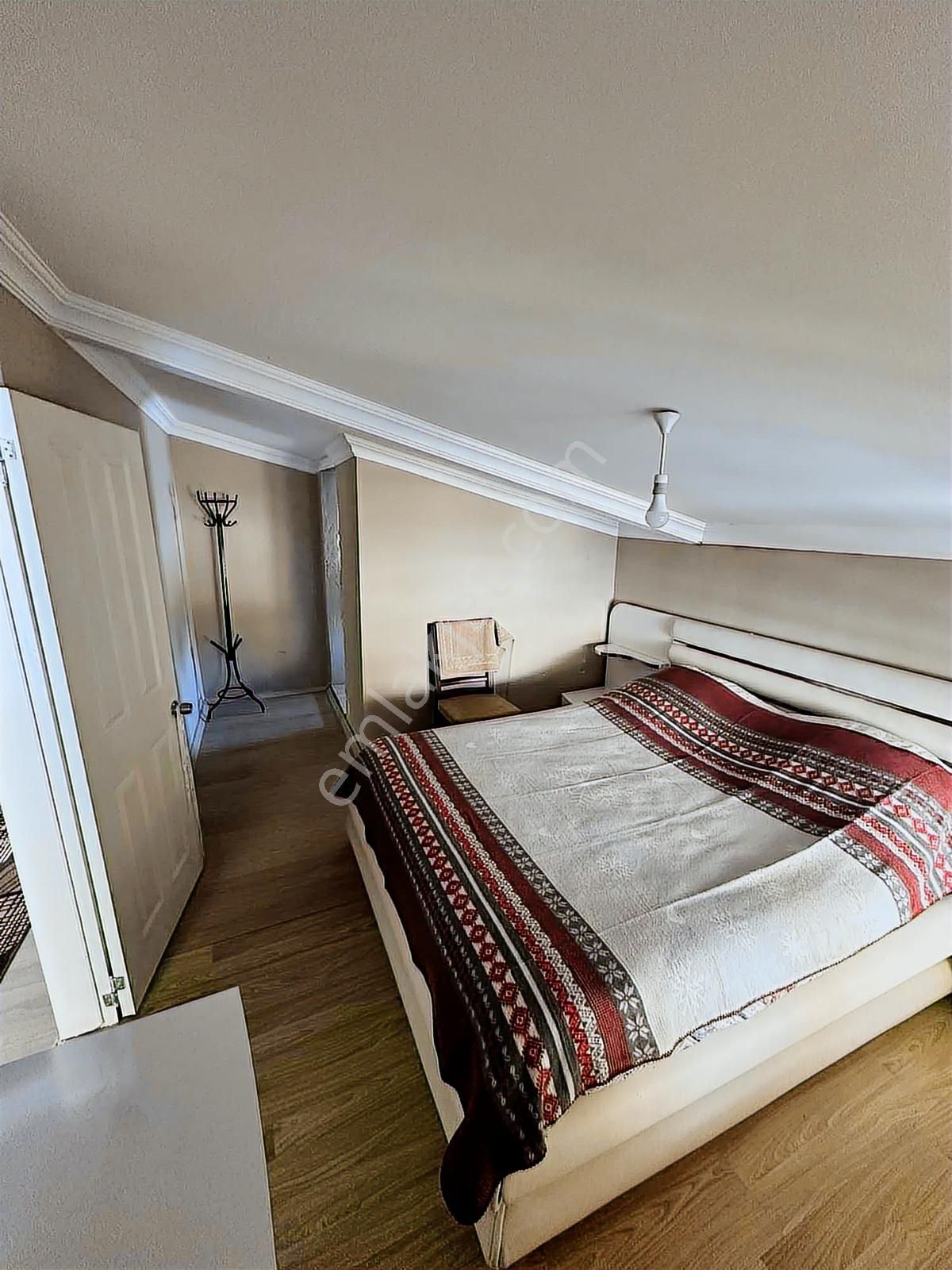 Arkun Gayrimenkul'den Kartepe'de Satılık Müstakil Ev - Görsel 9