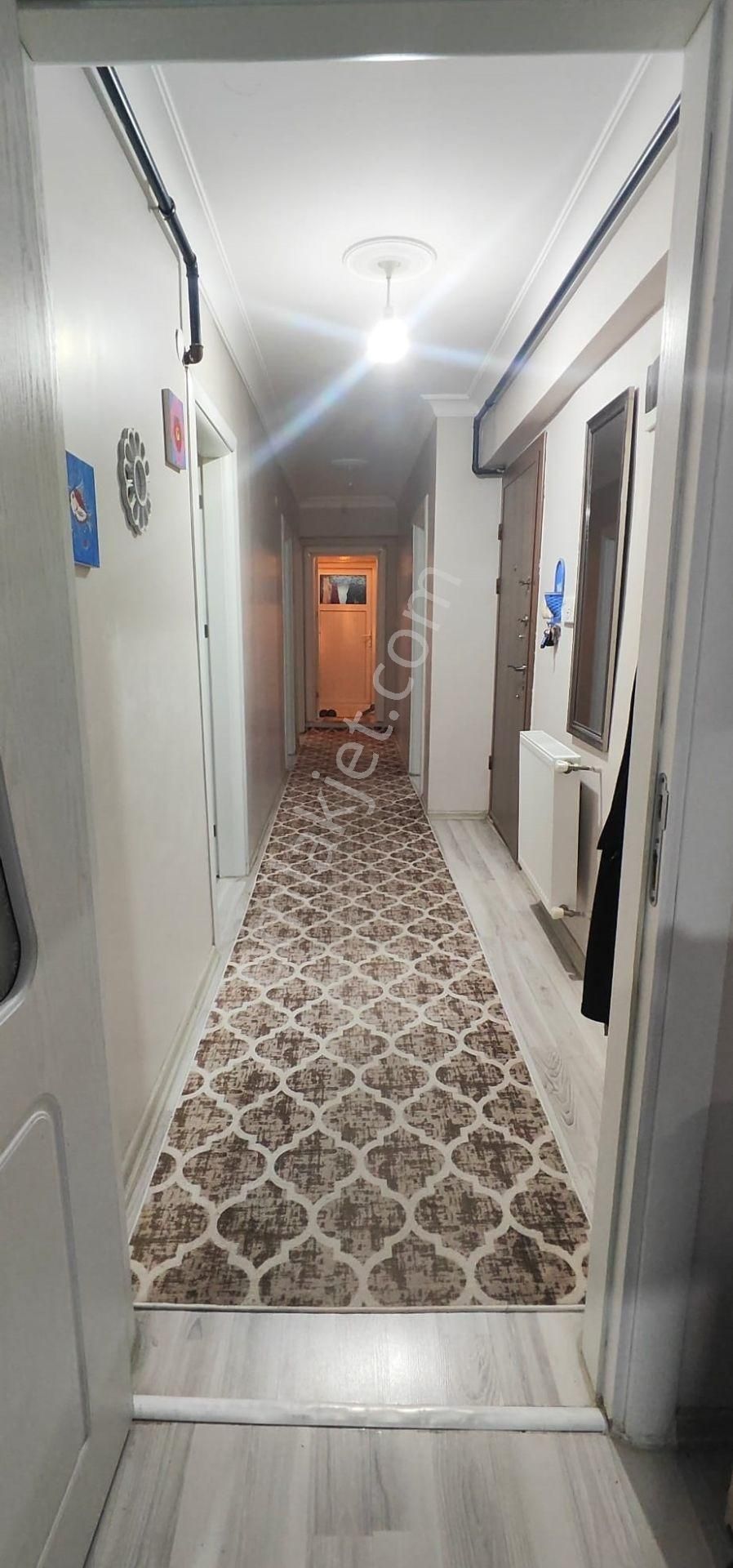 152 Evlerde Caddeye Bakan, Güneş Alan, Geniş 3+1 Satılık Daire - Görsel 9